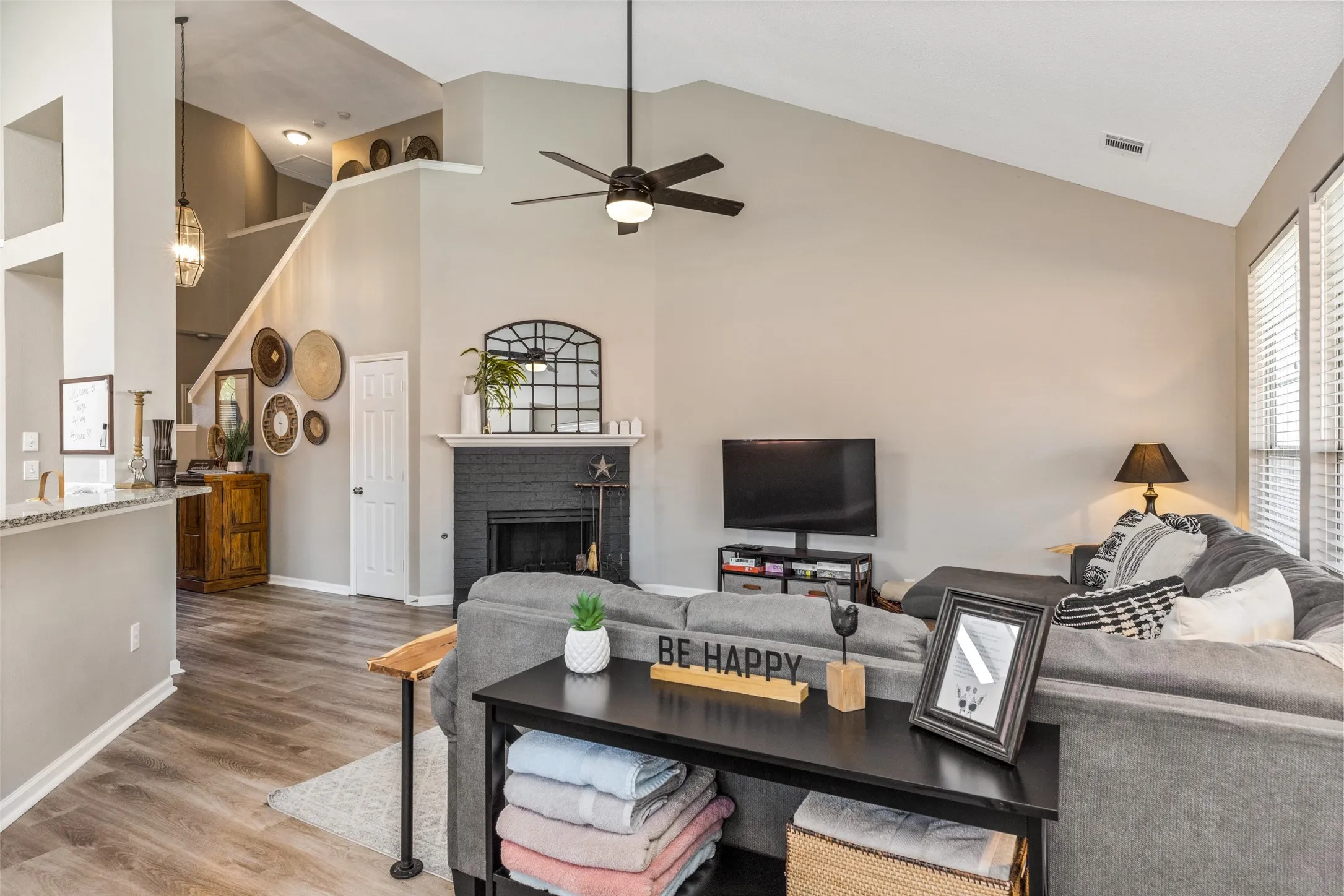 Single Family Residence For Sale in Collin County , 604 Grimsworth Court, Allen, Texas 75002, 4 Bedroom, 3 Bathroom, 2 Garage spaces, 2,800 Sqft, built in 1993, mls#21305688, Real Estate Agent in Allen, Homes For Sale in Collin county, Homes For Sale in Allen, Realtor in Allen Texas, Real Estate Brokerage Independent Realty Texas, Luminita Cordes Realtor
