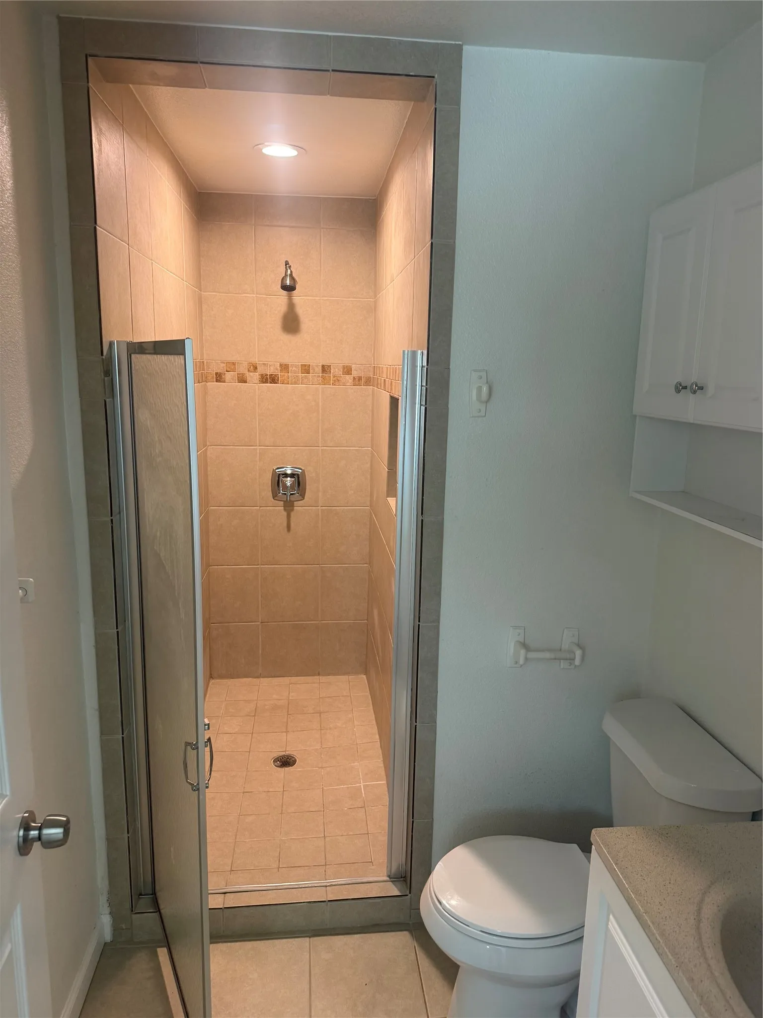 Townhouse For Rent in Dallas County , 2656 Via La Paloma, Carrollton, Texas 75006, 4 Bedroom, 3 Bathroom, Garage spaces, 1,642 Sqft, built in 1976, mls#21305695, Real Estate Agent in Carrollton, Homes For Rent in Dallas county, Homes For Rent in Carrollton, Realtor in Carrollton Texas, Real Estate Brokerage Independent Realty Texas, Luminita Cordes Realtor