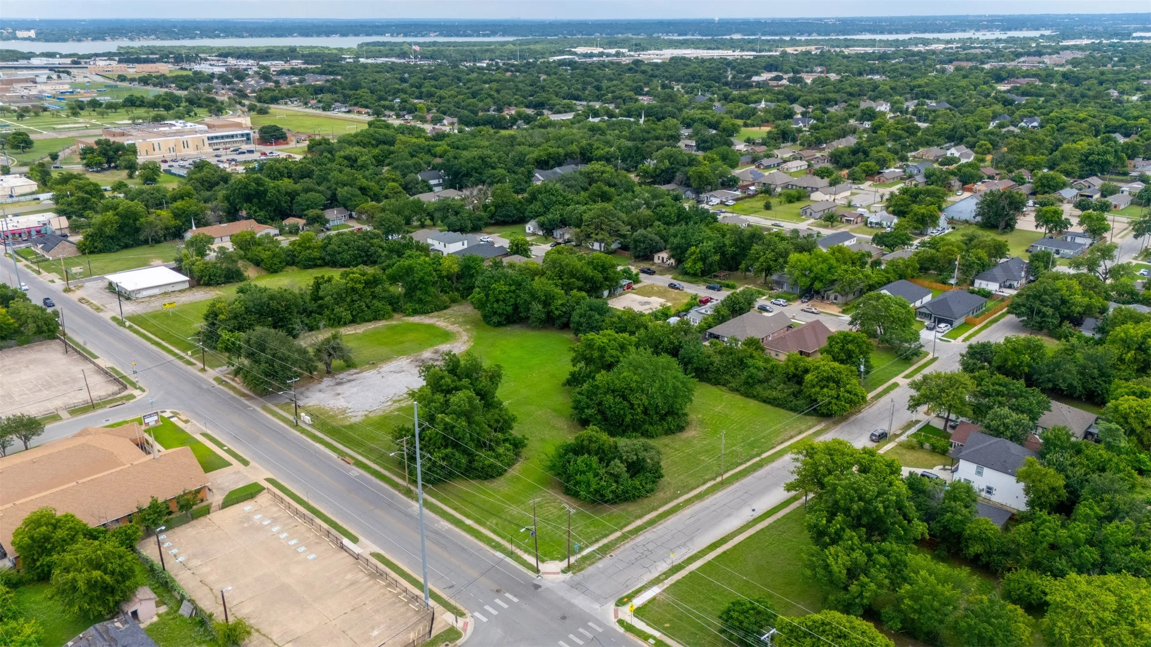 Unimproved Land For Sale in Tarrant County , 5200 Ramey Avenue, Fort Worth, Texas 76105, 0, 0, Garage spaces, 0 Sqft, built in 0, mls#21305699, Real Estate Agent in Fort Worth, Homes For Sale in Tarrant county, Homes For Sale in Fort Worth, Realtor in Fort Worth Texas, Real Estate Brokerage Independent Realty Texas, Luminita Cordes Realtor