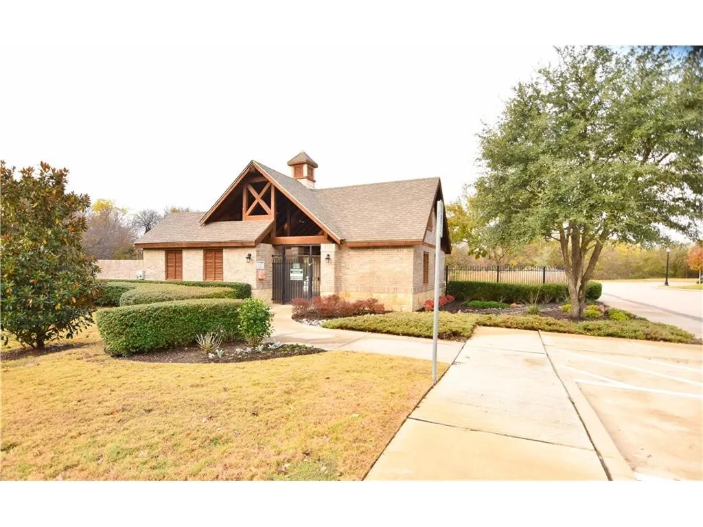 Single Family Residence For Rent in Collin County , 1708 Estacado Drive, Allen, Texas 75013, 3 Bedroom, 3 Bathroom, 2 Garage spaces, 2,088 Sqft, built in 2011, mls#21305724, Real Estate Agent in Allen, Homes For Rent in Collin county, Homes For Rent in Allen, Realtor in Allen Texas, Real Estate Brokerage Independent Realty Texas, Luminita Cordes Realtor