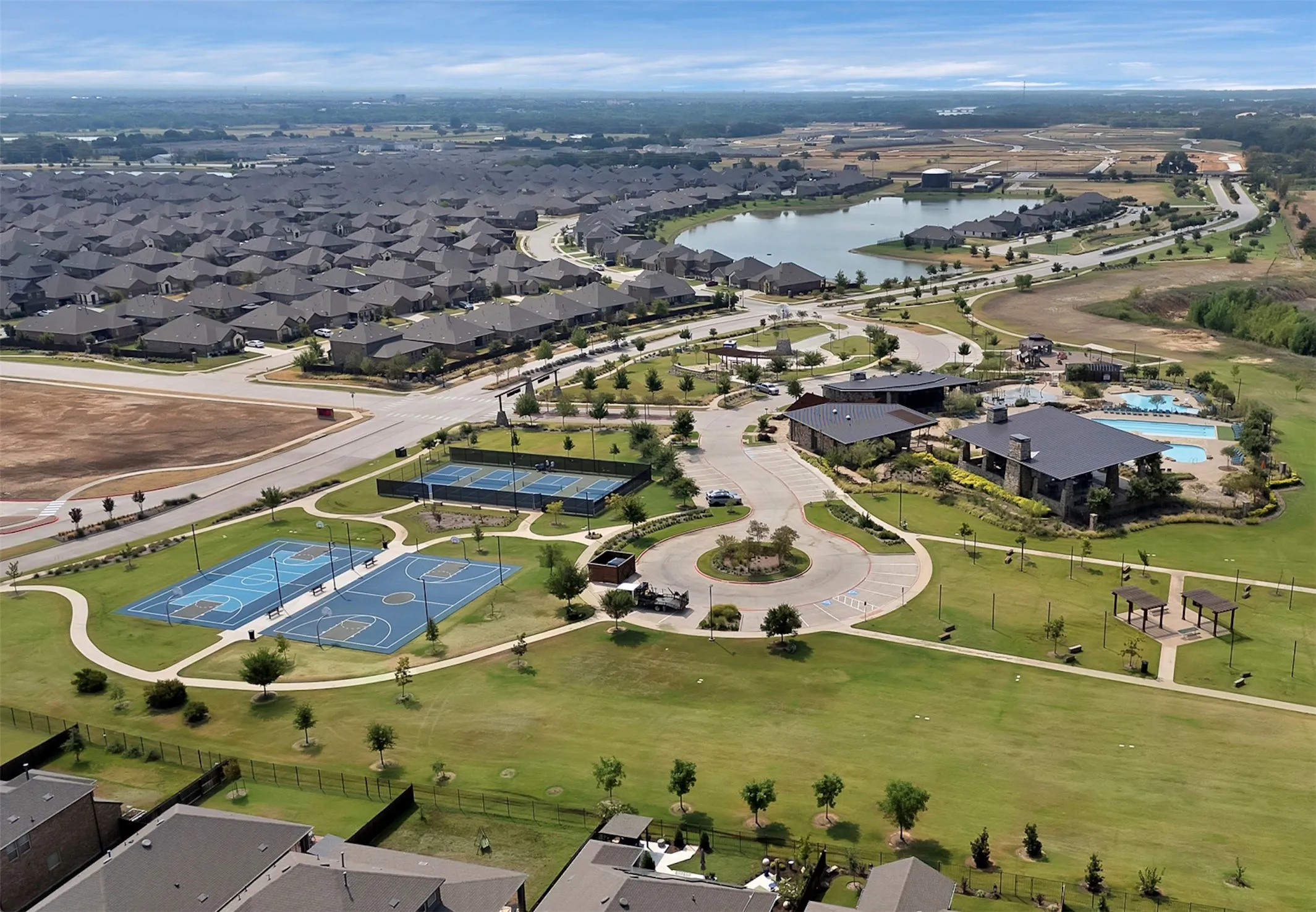 Single Family Residence For Sale in Denton County , 3813 Silver City Avenue, Aubrey, Texas 76227, 5 Bedroom, 4 Bathroom, 2 Garage spaces, 3,401 Sqft, built in 2023, mls#21300033, Real Estate Agent in Aubrey, Homes For Sale in Denton county, Homes For Sale in Aubrey, Realtor in Aubrey Texas, Real Estate Brokerage Independent Realty Texas, Luminita Cordes Realtor