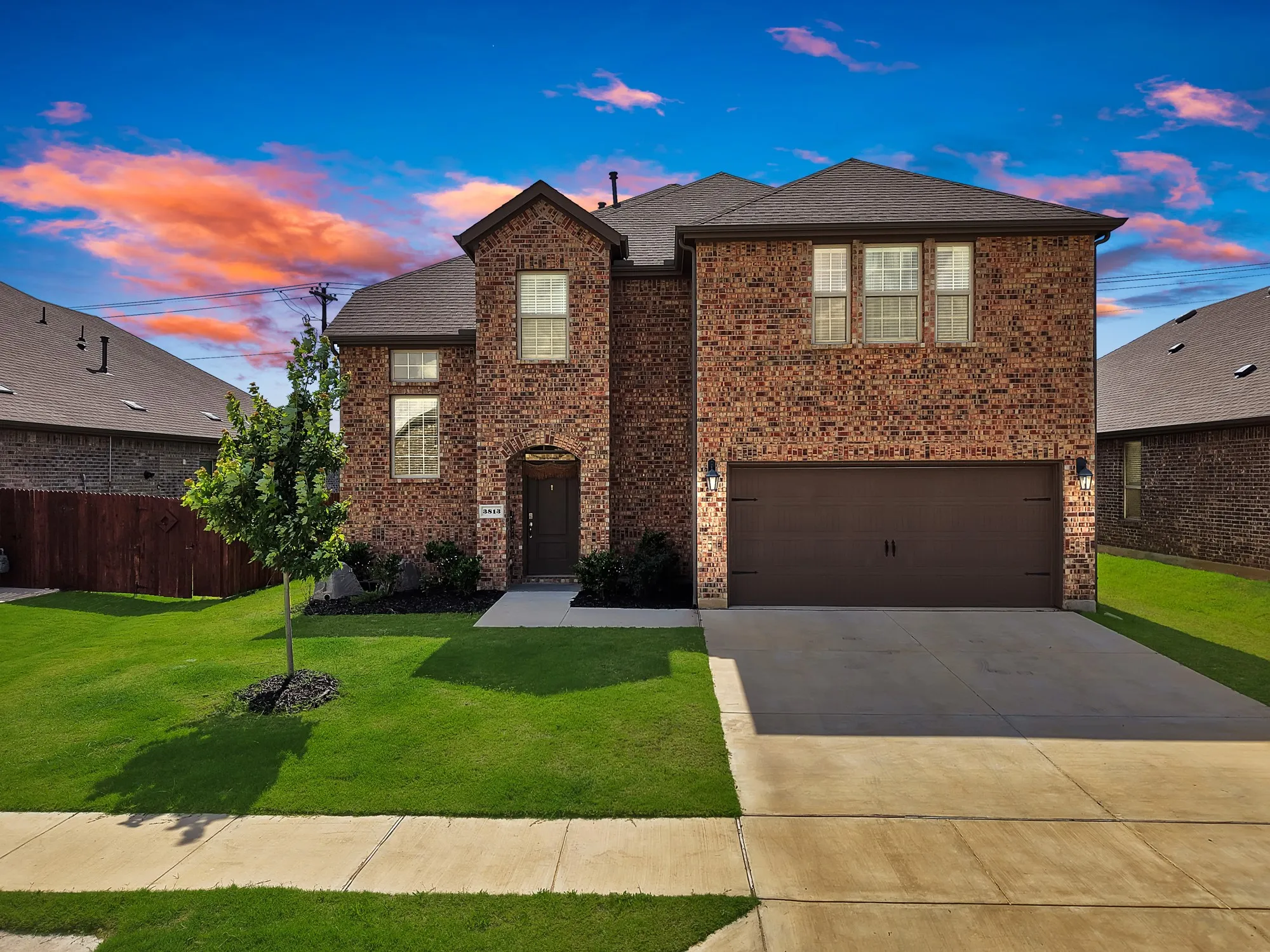 Single Family Residence For Sale in Denton County , 3813 Silver City Avenue, Aubrey, Texas 76227, 5 Bedroom, 4 Bathroom, 2 Garage spaces, 3,401 Sqft, built in 2023, mls#21300033, Real Estate Agent in Aubrey, Homes For Sale in Denton county, Homes For Sale in Aubrey, Realtor in Aubrey Texas, Real Estate Brokerage Independent Realty Texas, Luminita Cordes Realtor