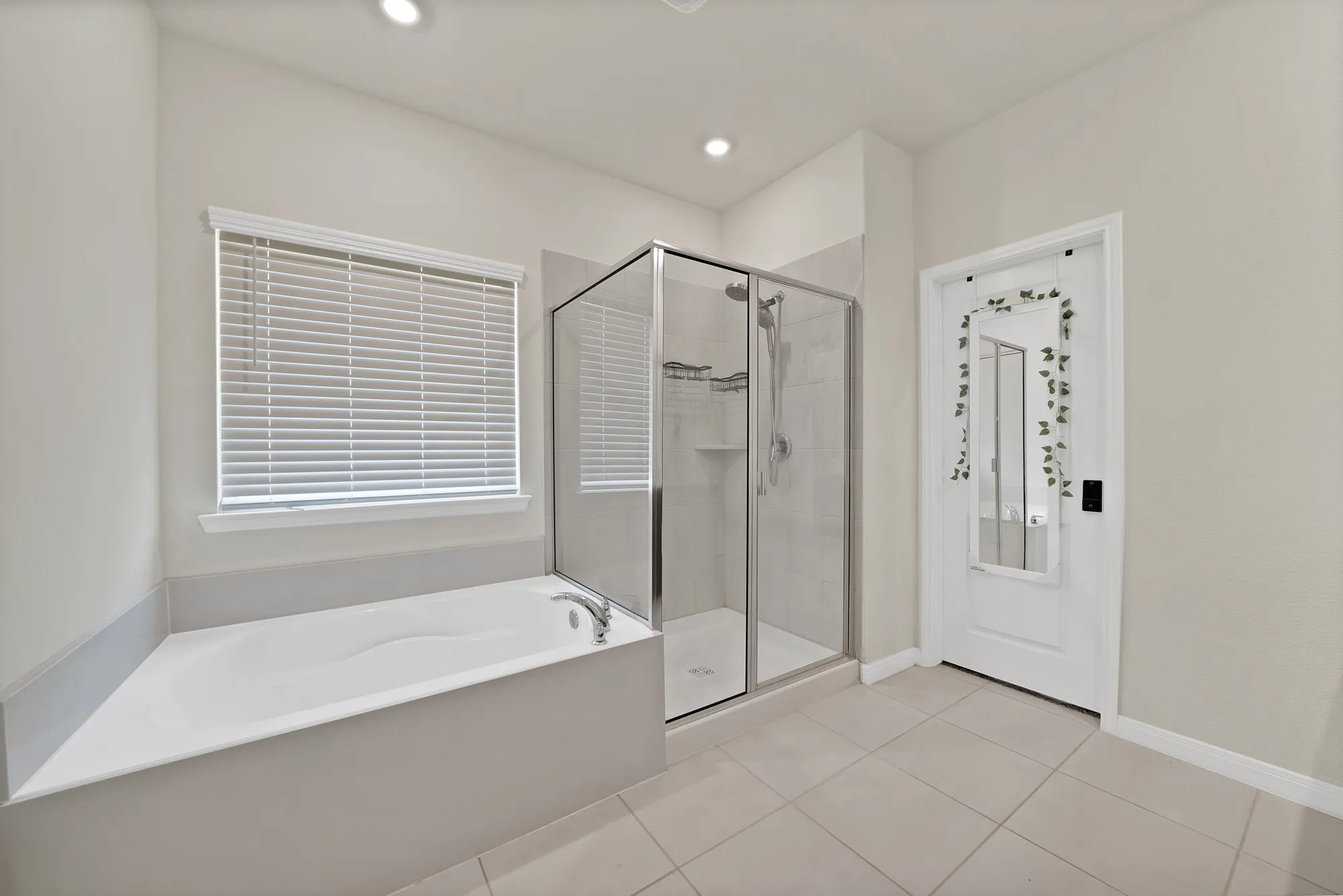 Single Family Residence For Sale in Denton County , 3813 Silver City Avenue, Aubrey, Texas 76227, 5 Bedroom, 4 Bathroom, 2 Garage spaces, 3,401 Sqft, built in 2023, mls#21300033, Real Estate Agent in Aubrey, Homes For Sale in Denton county, Homes For Sale in Aubrey, Realtor in Aubrey Texas, Real Estate Brokerage Independent Realty Texas, Luminita Cordes Realtor