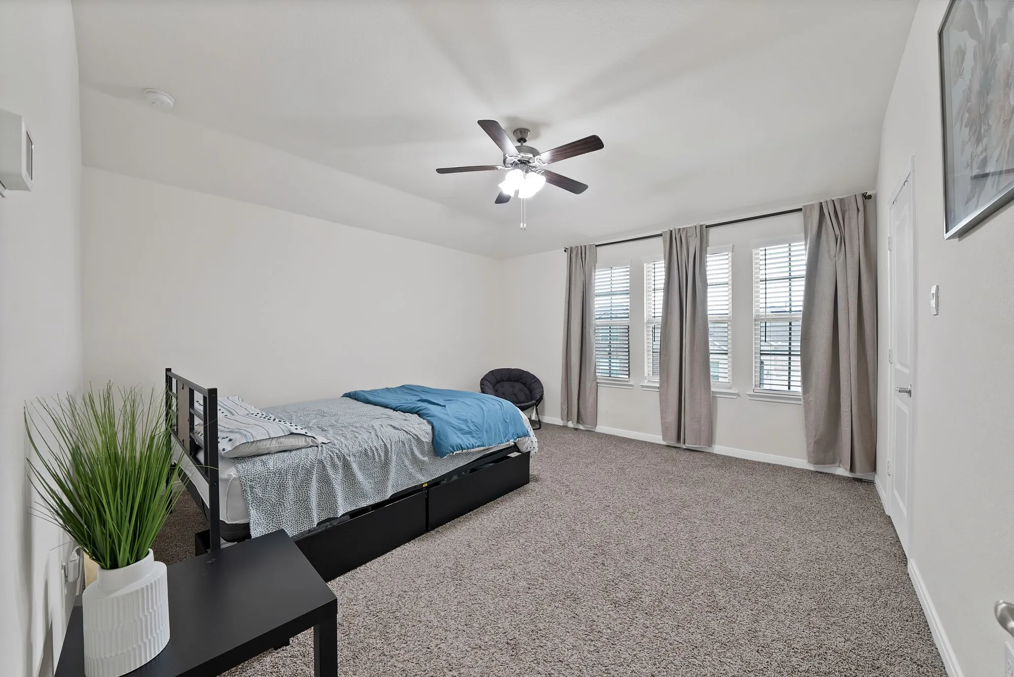 Single Family Residence For Sale in Denton County , 3813 Silver City Avenue, Aubrey, Texas 76227, 5 Bedroom, 4 Bathroom, 2 Garage spaces, 3,401 Sqft, built in 2023, mls#21300033, Real Estate Agent in Aubrey, Homes For Sale in Denton county, Homes For Sale in Aubrey, Realtor in Aubrey Texas, Real Estate Brokerage Independent Realty Texas, Luminita Cordes Realtor
