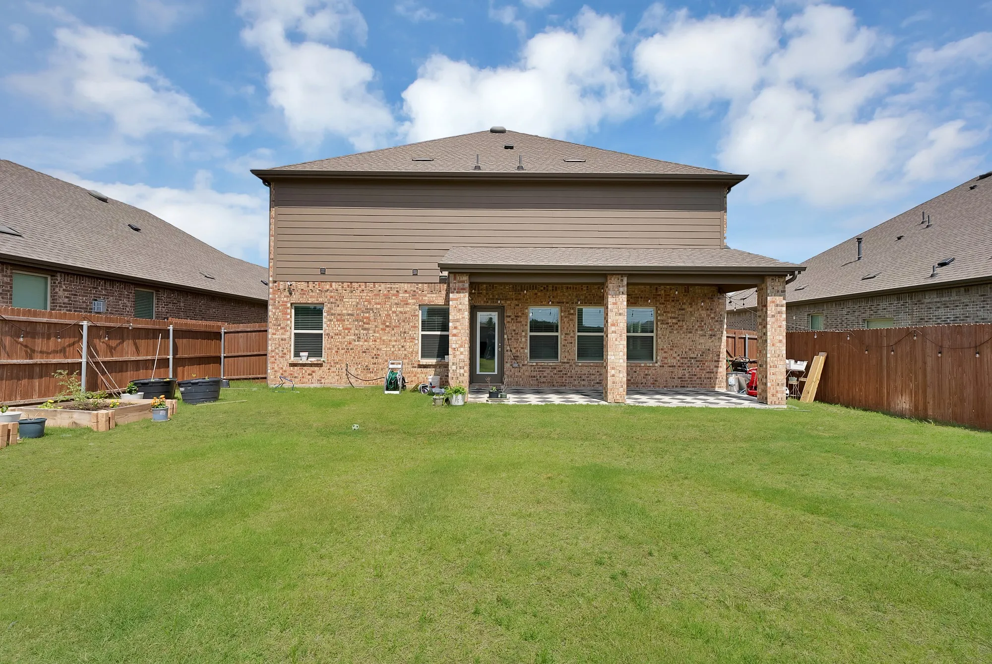 Single Family Residence For Sale in Denton County , 3813 Silver City Avenue, Aubrey, Texas 76227, 5 Bedroom, 4 Bathroom, 2 Garage spaces, 3,401 Sqft, built in 2023, mls#21300033, Real Estate Agent in Aubrey, Homes For Sale in Denton county, Homes For Sale in Aubrey, Realtor in Aubrey Texas, Real Estate Brokerage Independent Realty Texas, Luminita Cordes Realtor