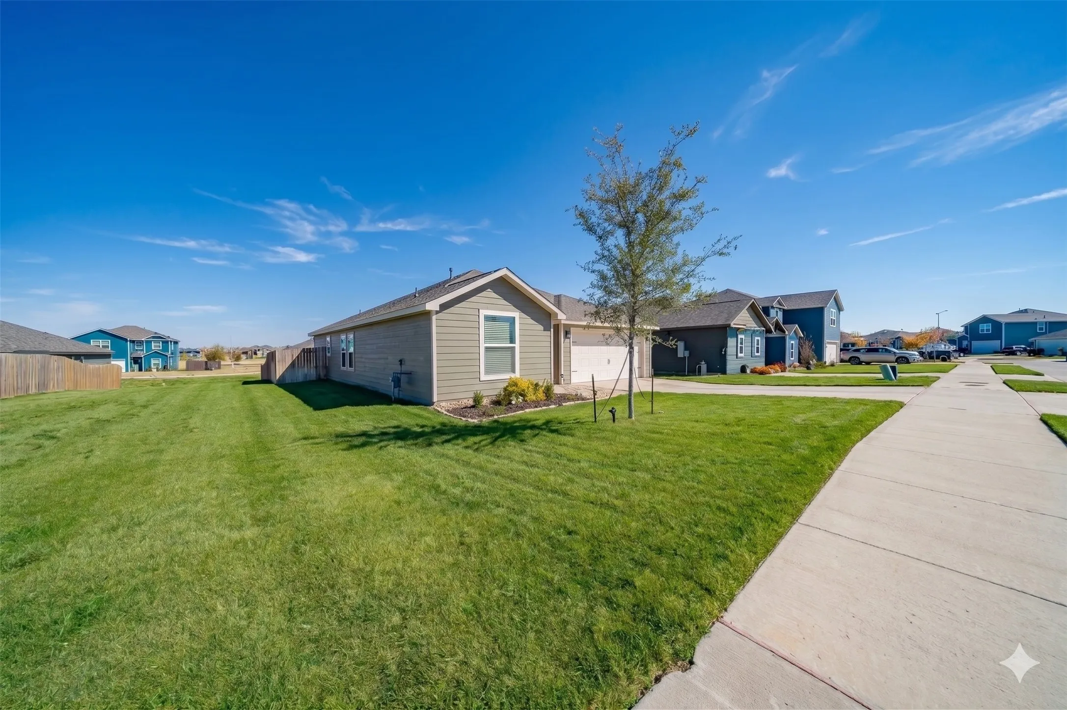 Single Family Residence For Sale in Denton County , 13608 Beaverhead Street, Ponder, Texas 76259, 4 Bedroom, 2 Bathroom, 2 Garage spaces, 1,600 Sqft, built in 2022, mls#21301438, Real Estate Agent in Ponder, Homes For Sale in Denton county, Homes For Sale in Ponder, Realtor in Ponder Texas, Real Estate Brokerage Independent Realty Texas, Luminita Cordes Realtor