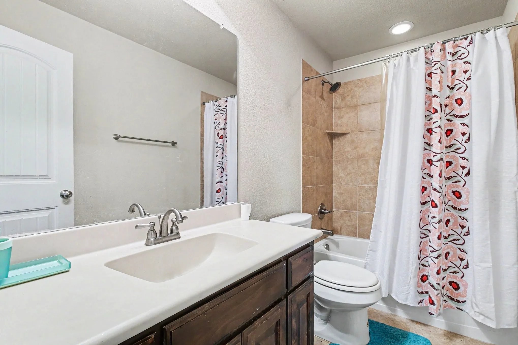 Single Family Residence For Sale in Johnson County , 233 Hawks Ridge Trail, Burleson, Texas 76028, 4 Bedroom, 3 Bathroom, 2 Garage spaces, 3,385 Sqft, built in 2014, mls#21303709, Real Estate Agent in Burleson, Homes For Sale in Johnson county, Homes For Sale in Burleson, Realtor in Burleson Texas, Real Estate Brokerage Independent Realty Texas, Luminita Cordes Realtor