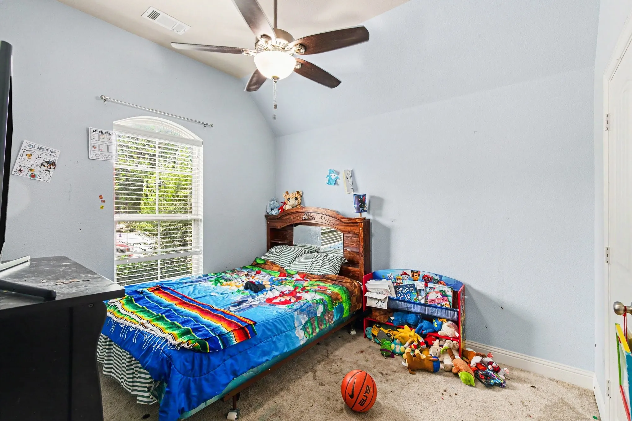 Single Family Residence For Sale in Johnson County , 233 Hawks Ridge Trail, Burleson, Texas 76028, 4 Bedroom, 3 Bathroom, 2 Garage spaces, 3,385 Sqft, built in 2014, mls#21303709, Real Estate Agent in Burleson, Homes For Sale in Johnson county, Homes For Sale in Burleson, Realtor in Burleson Texas, Real Estate Brokerage Independent Realty Texas, Luminita Cordes Realtor