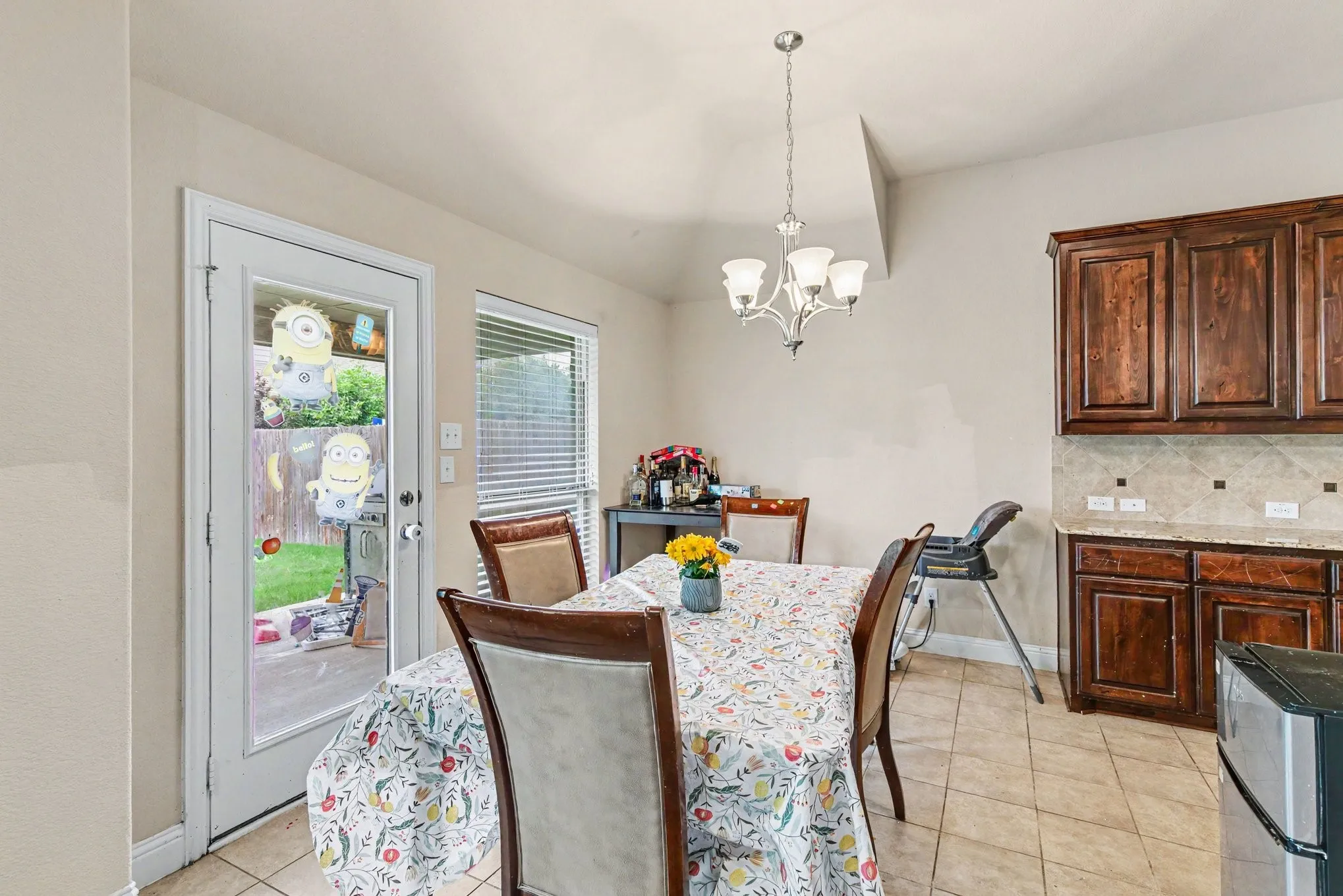 Single Family Residence For Sale in Johnson County , 233 Hawks Ridge Trail, Burleson, Texas 76028, 4 Bedroom, 3 Bathroom, 2 Garage spaces, 3,385 Sqft, built in 2014, mls#21303709, Real Estate Agent in Burleson, Homes For Sale in Johnson county, Homes For Sale in Burleson, Realtor in Burleson Texas, Real Estate Brokerage Independent Realty Texas, Luminita Cordes Realtor