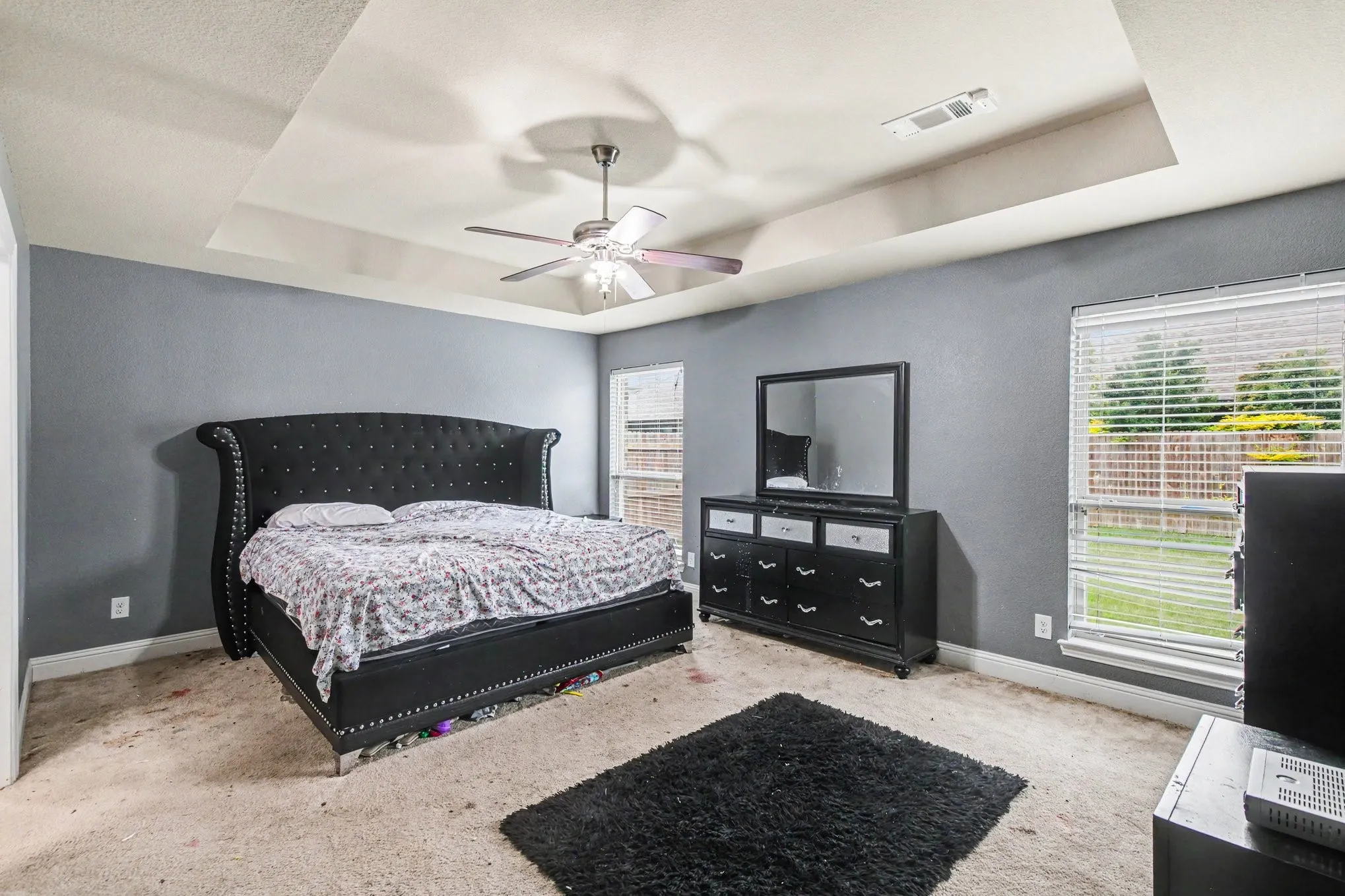 Single Family Residence For Sale in Johnson County , 233 Hawks Ridge Trail, Burleson, Texas 76028, 4 Bedroom, 3 Bathroom, 2 Garage spaces, 3,385 Sqft, built in 2014, mls#21303709, Real Estate Agent in Burleson, Homes For Sale in Johnson county, Homes For Sale in Burleson, Realtor in Burleson Texas, Real Estate Brokerage Independent Realty Texas, Luminita Cordes Realtor