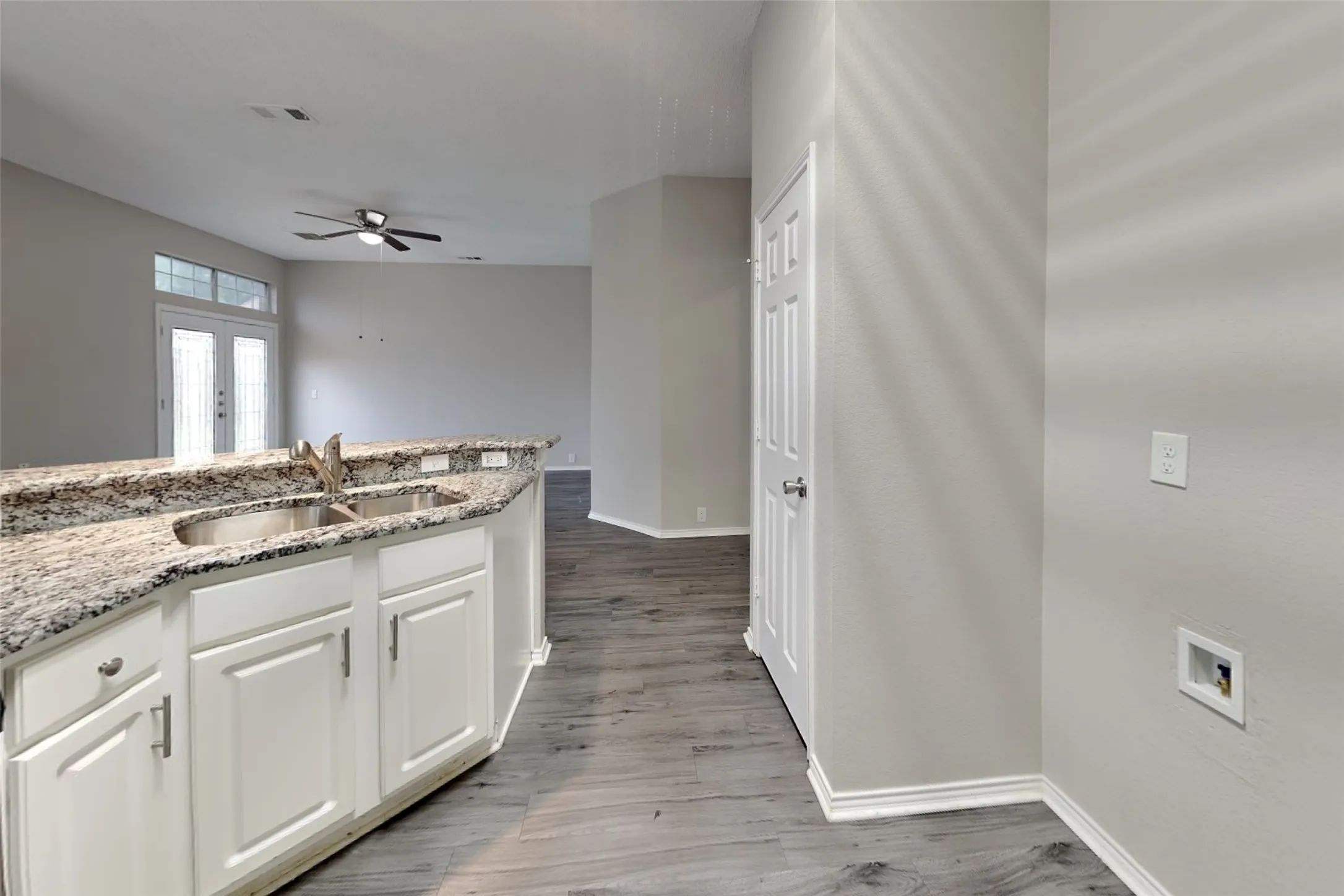 Single Family Residence For Rent in Collin County , 7411 Sonoma Valley Drive, Frisco, Texas 75035, 3 Bedroom, 2 Bathroom, 2 Garage spaces, 1,705 Sqft, built in 1998, mls#21305746, Real Estate Agent in Frisco, Homes For Rent in Collin county, Homes For Rent in Frisco, Realtor in Frisco Texas, Real Estate Brokerage Independent Realty Texas, Luminita Cordes Realtor