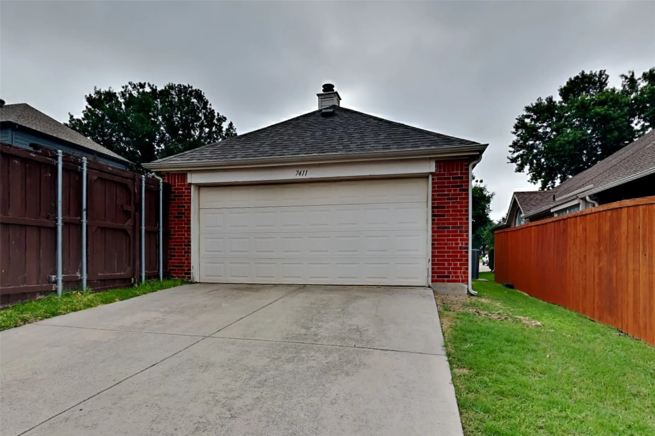Single Family Residence For Rent in Collin County , 7411 Sonoma Valley Drive, Frisco, Texas 75035, 3 Bedroom, 2 Bathroom, 2 Garage spaces, 1,705 Sqft, built in 1998, mls#21305746, Real Estate Agent in Frisco, Homes For Rent in Collin county, Homes For Rent in Frisco, Realtor in Frisco Texas, Real Estate Brokerage Independent Realty Texas, Luminita Cordes Realtor