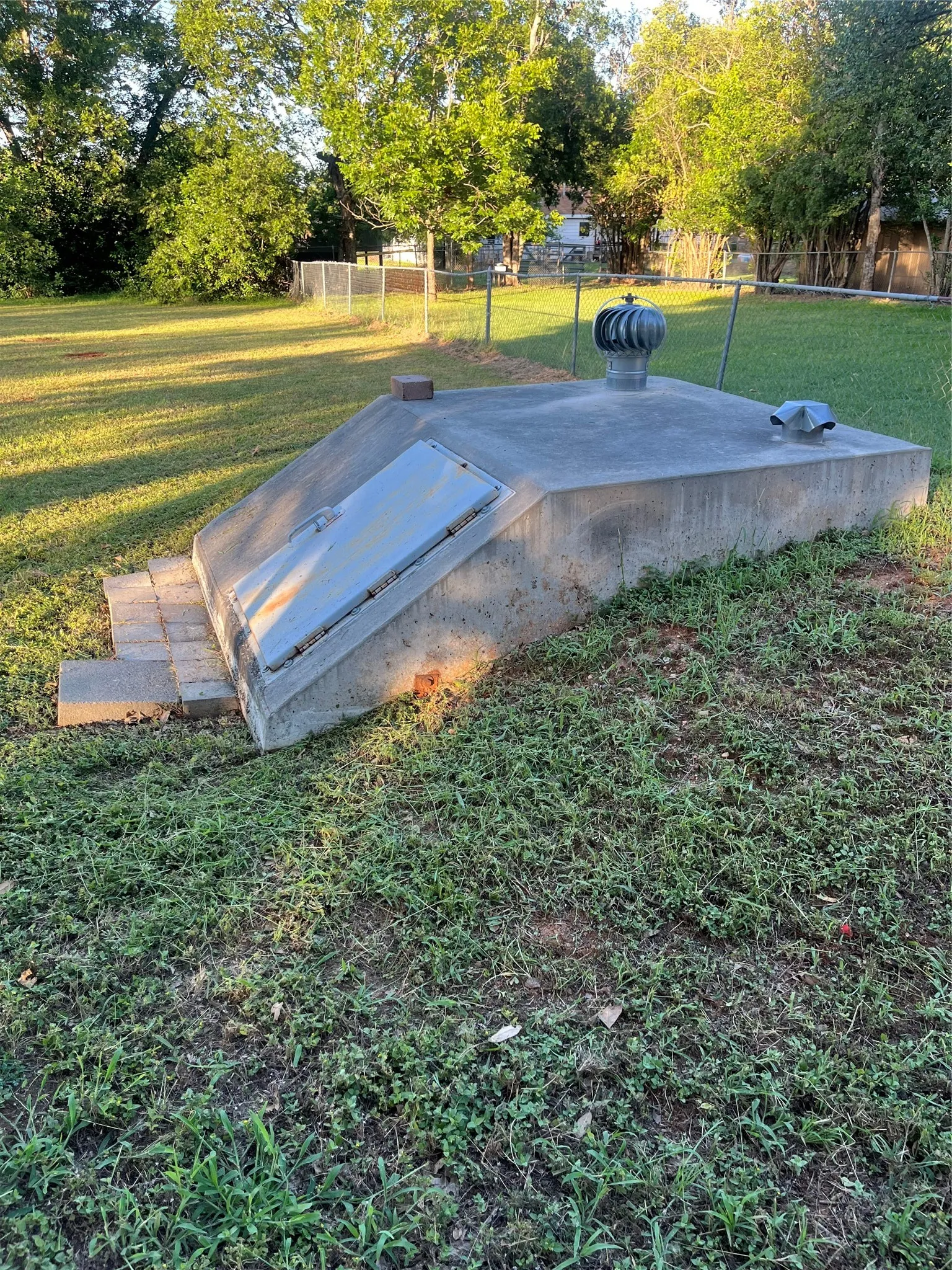 Single Family Residence For Sale in Mc Lennan County , 600 S Andrews Drive, Robinson, Texas 76706, 3 Bedroom, 3 Bathroom, Garage spaces, 2,378 Sqft, built in 1973, mls#21296264, Real Estate Agent in Robinson, Homes For Sale in Mc Lennan county, Homes For Sale in Robinson, Realtor in Robinson Texas, Real Estate Brokerage Independent Realty Texas, Luminita Cordes Realtor