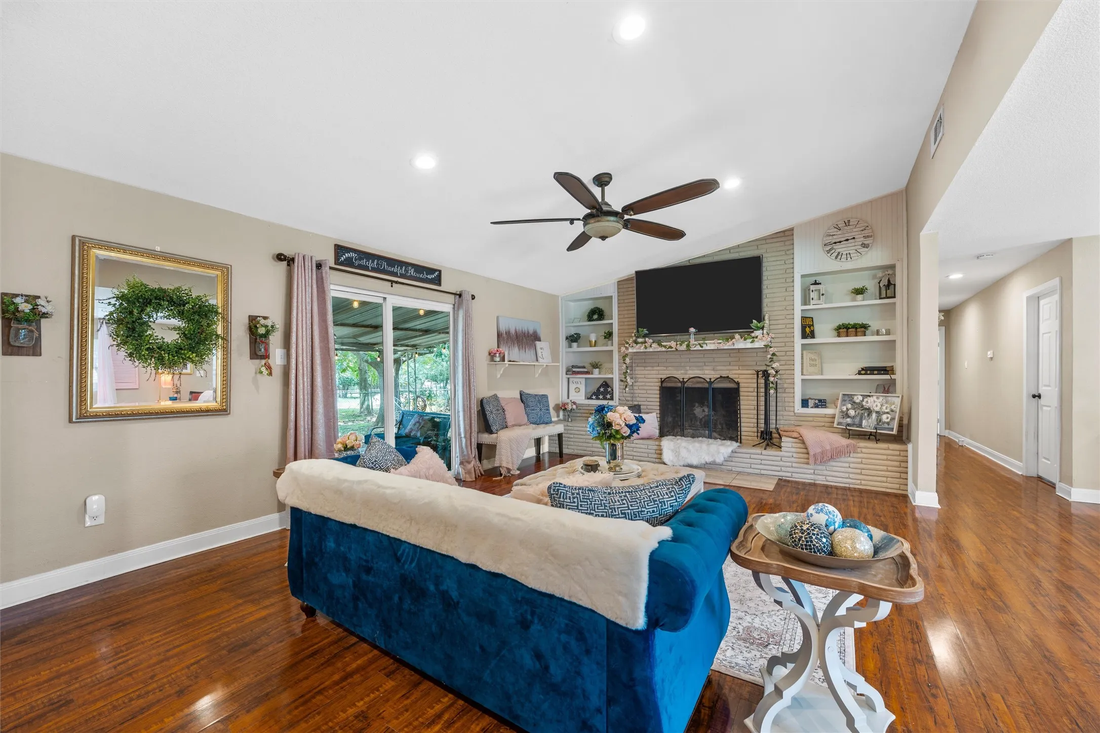 Single Family Residence For Sale in Mc Lennan County , 600 S Andrews Drive, Robinson, Texas 76706, 3 Bedroom, 3 Bathroom, Garage spaces, 2,378 Sqft, built in 1973, mls#21296264, Real Estate Agent in Robinson, Homes For Sale in Mc Lennan county, Homes For Sale in Robinson, Realtor in Robinson Texas, Real Estate Brokerage Independent Realty Texas, Luminita Cordes Realtor