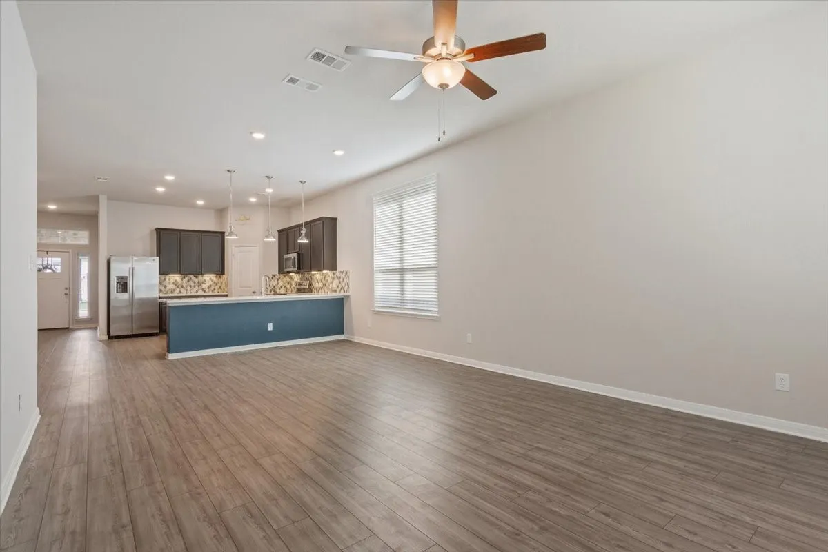 Single Family Residence For Sale in Mc Lennan County , 3613 Beutel Road, Waco, Texas 76655, 4 Bedroom, 3 Bathroom, 2 Garage spaces, 1,967 Sqft, built in 2022, mls#21304198, Real Estate Agent in Waco, Homes For Sale in Mc Lennan county, Homes For Sale in Waco, Realtor in Waco Texas, Real Estate Brokerage Independent Realty Texas, Luminita Cordes Realtor