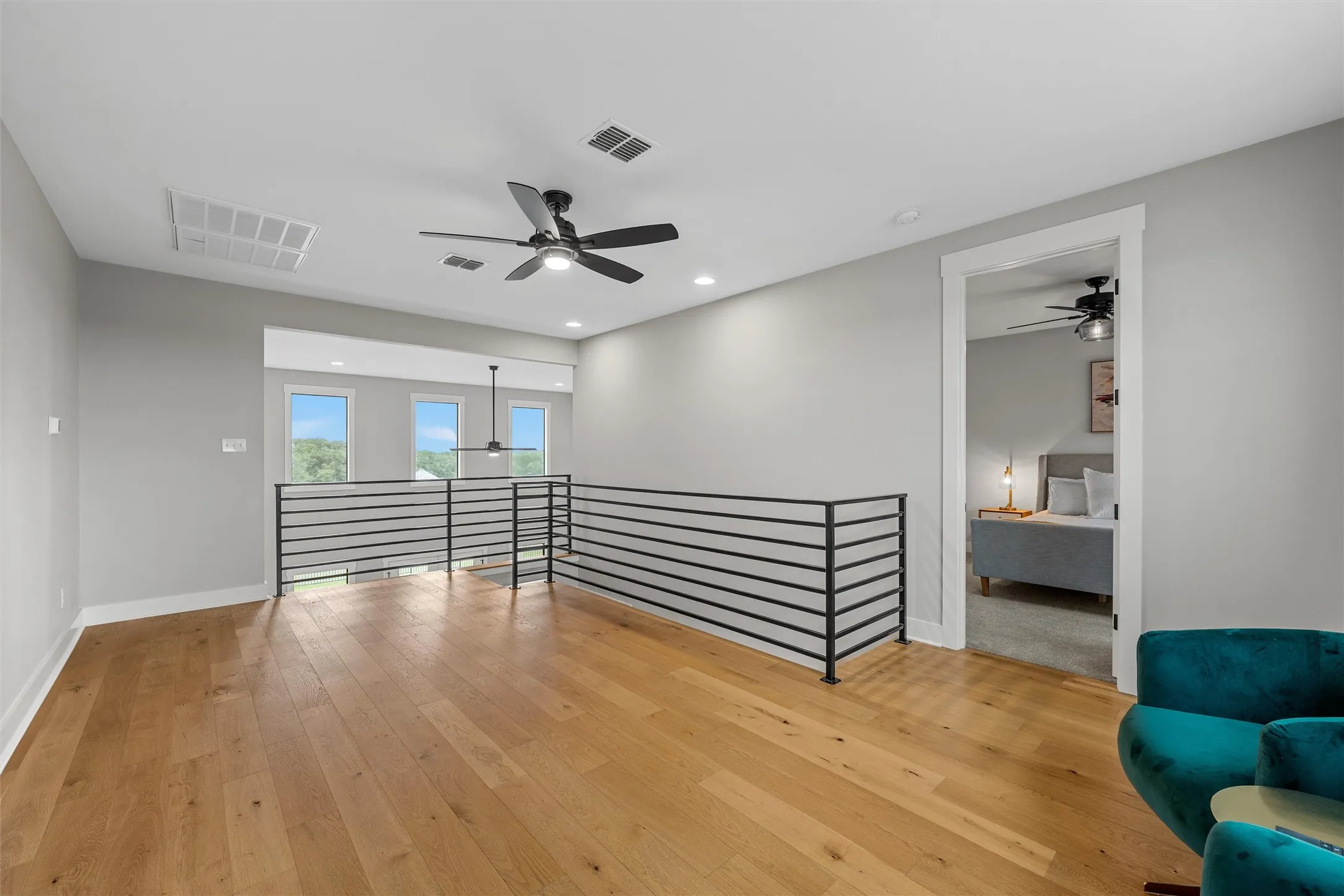 Single Family Residence For Sale in Mc Lennan County , 252 Austin Hines Drive, China Spring, Texas 76633, 4 Bedroom, 4 Bathroom, 2 Garage spaces, 3,692 Sqft, built in 2017, mls#21305076, Real Estate Agent in China Spring, Homes For Sale in Mc Lennan county, Homes For Sale in China Spring, Realtor in China Spring Texas, Real Estate Brokerage Independent Realty Texas, Luminita Cordes Realtor