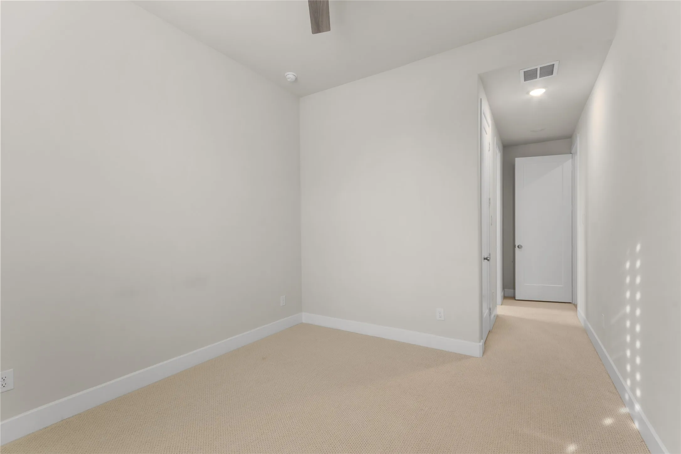 Single Family Residence For Sale in Collin County , 3525 Dancer Road, Celina, Texas 75009, 4 Bedroom, 5 Bathroom, 3 Garage spaces, 3,725 Sqft, built in 2022, mls#21304446, Real Estate Agent in Celina, Homes For Sale in Collin county, Homes For Sale in Celina, Realtor in Celina Texas, Real Estate Brokerage Independent Realty Texas, Luminita Cordes Realtor