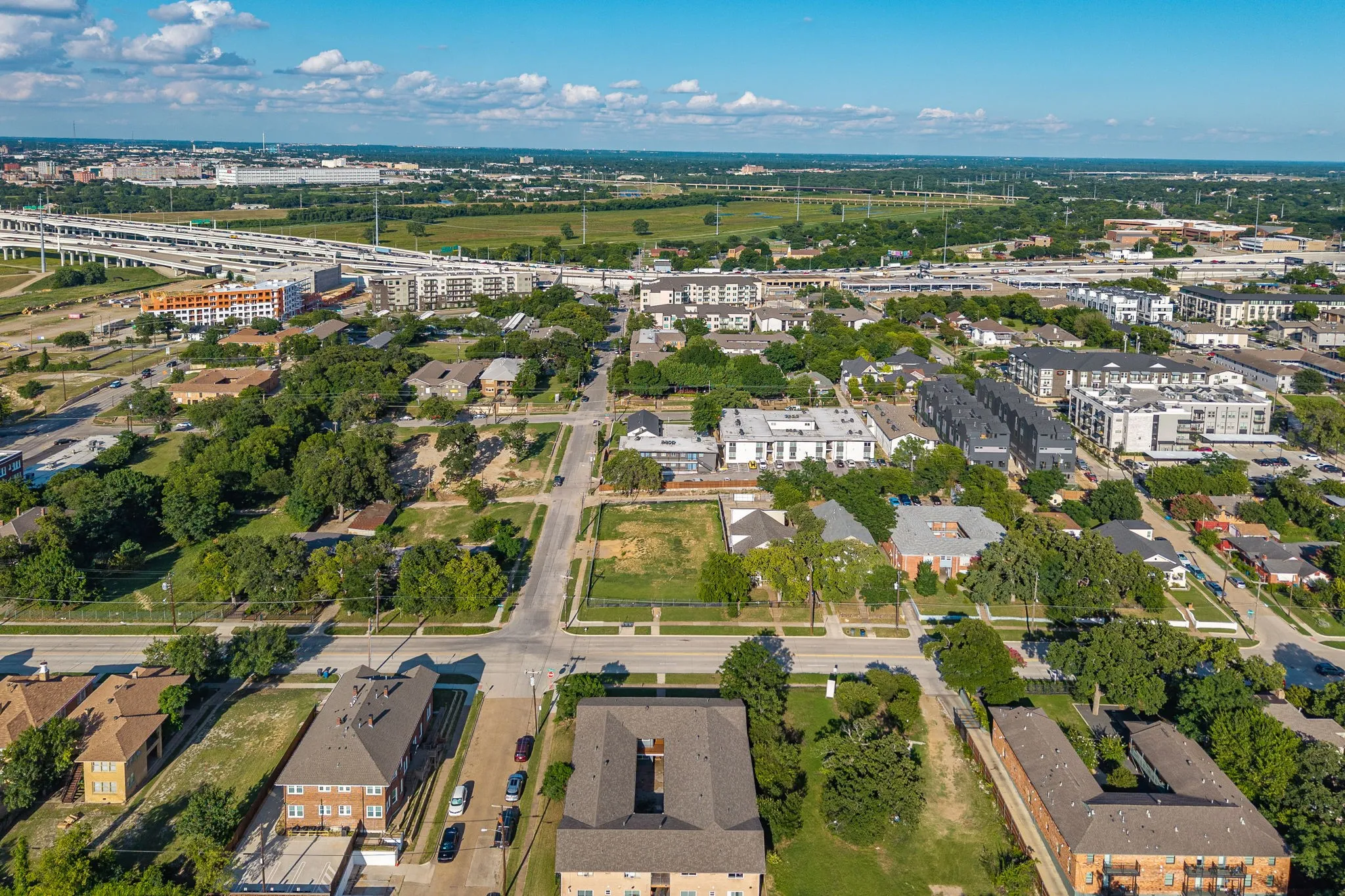 Unimproved Land For Sale in Dallas County , 722 N Marsalis Avenue, Dallas, Texas 75203, 0, 0, Garage spaces, 0 Sqft, built in 0, Price $699,000, mls#21305778, Real Estate Agent in Dallas, Homes For Sale in Dallas county, Homes For Sale in Dallas, Realtor in Dallas Texas, Real Estate Brokerage Independent Realty Texas, Luminita Cordes Realtor