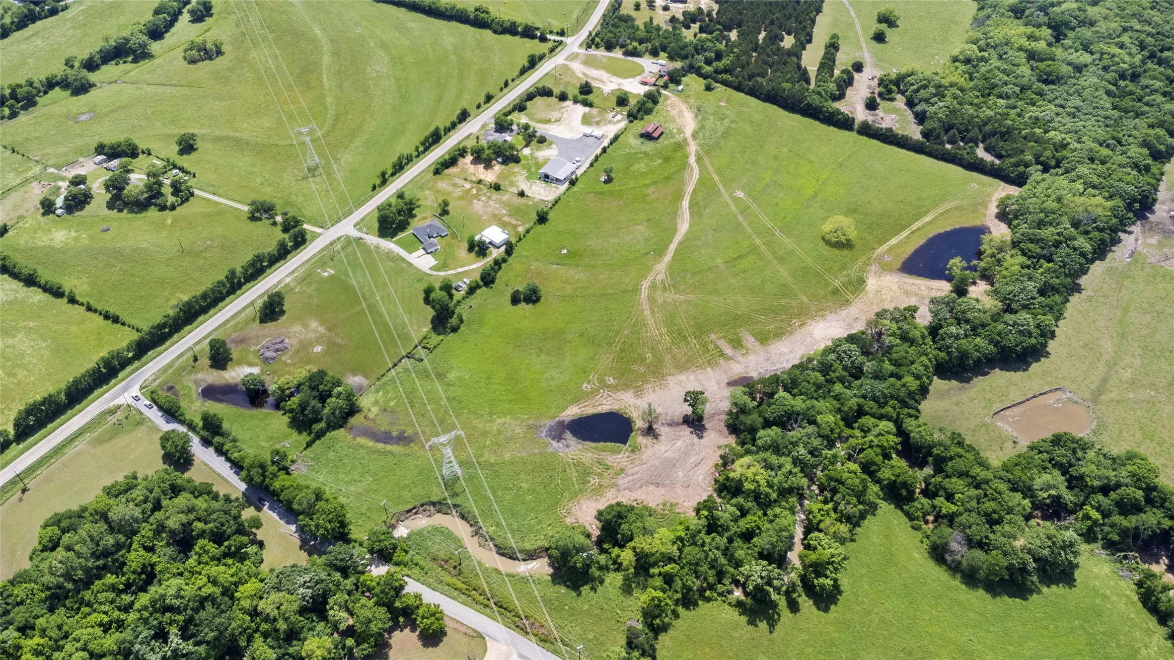 Unimproved Land For Sale in Grayson County , 0000 FM 121, Van Alstyne, Texas 75495, 0, 0, Garage spaces, 0 Sqft, built in 0, mls#21304973, Real Estate Agent in Van Alstyne, Homes For Sale in Grayson county, Homes For Sale in Van Alstyne, Realtor in Van Alstyne Texas, Real Estate Brokerage Independent Realty Texas, Luminita Cordes Realtor