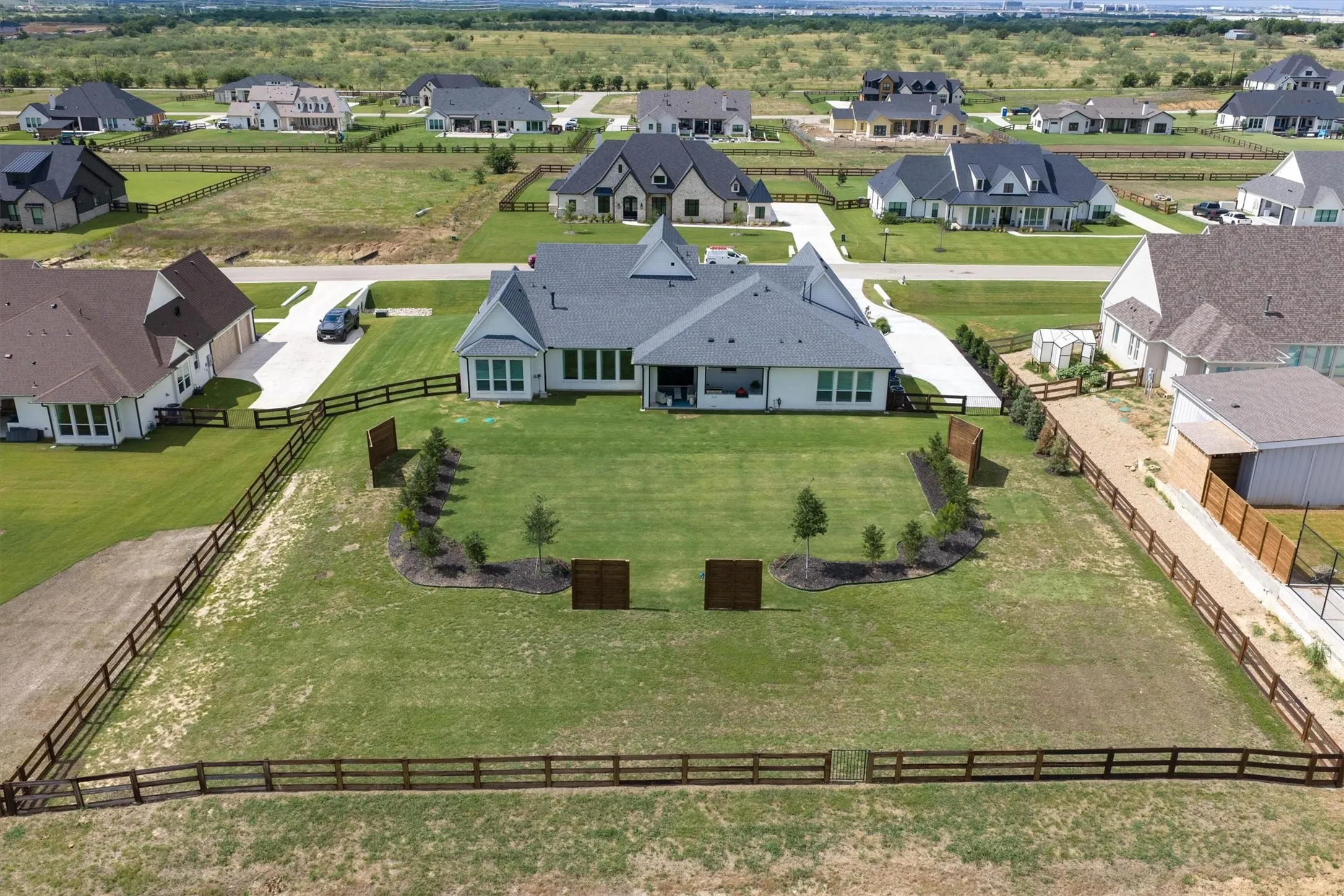 Single Family Residence For Sale in Denton County , 3300 Wellington Lane, Northlake, Texas 76247, 5 Bedroom, 4 Bathroom, 3 Garage spaces, 4,069 Sqft, built in 2023, mls#21243081, Real Estate Agent in Northlake, Homes For Sale in Denton county, Homes For Sale in Northlake, Realtor in Northlake Texas, Real Estate Brokerage Independent Realty Texas, Luminita Cordes Realtor