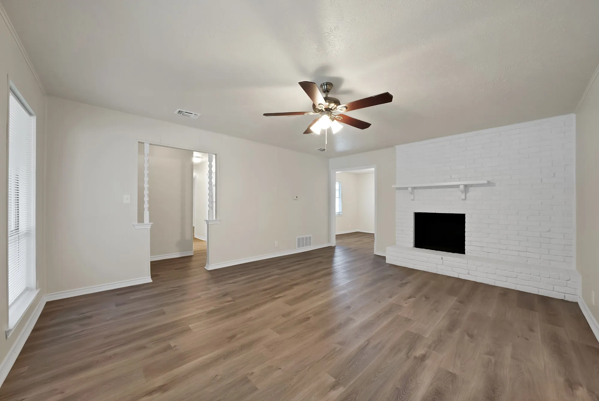 Single Family Residence For Sale in Denton County , 502 Pinebluff Drive, Lewisville, Texas 75067, 4 Bedroom, 2 Bathroom, 2 Garage spaces, 1,516 Sqft, built in 1973, mls#21304467, Real Estate Agent in Lewisville, Homes For Sale in Denton county, Homes For Sale in Lewisville, Realtor in Lewisville Texas, Real Estate Brokerage Independent Realty Texas, Luminita Cordes Realtor