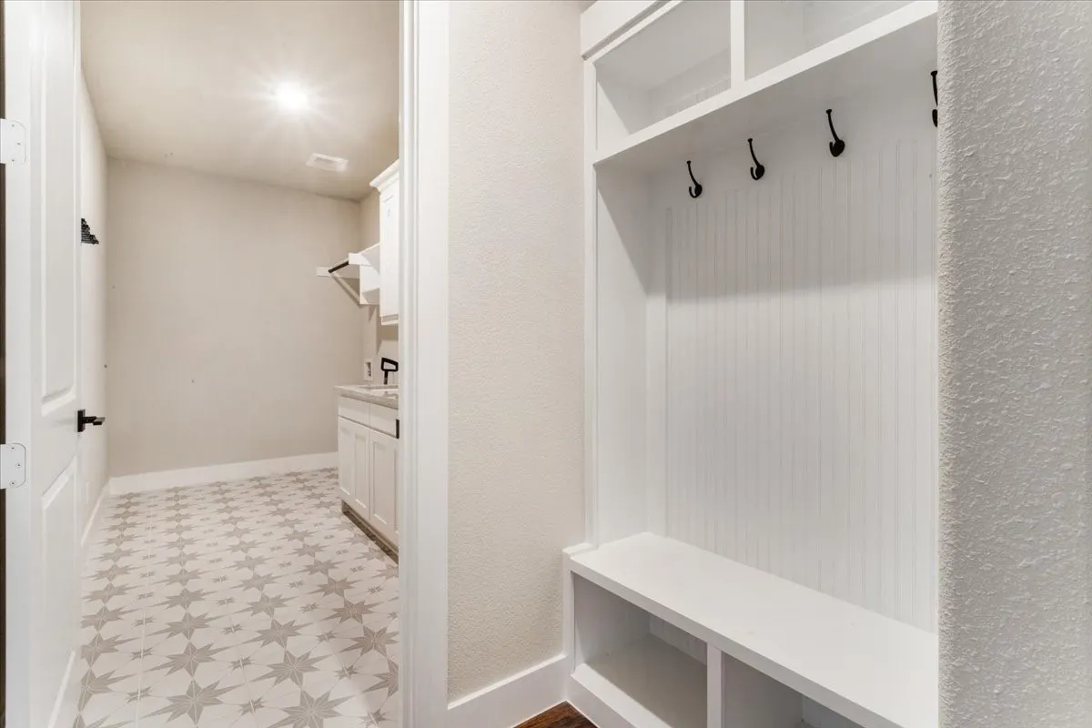 Single Family Residence For Sale in Grayson County , 1080 Julian Drive, Van Alstyne, Texas 75495, 4 Bedroom, 3 Bathroom, 3 Garage spaces, 3,030 Sqft, built in 2025, mls#21300509, Real Estate Agent in Van Alstyne, Homes For Sale in Grayson county, Homes For Sale in Van Alstyne, Realtor in Van Alstyne Texas, Real Estate Brokerage Independent Realty Texas, Luminita Cordes Realtor