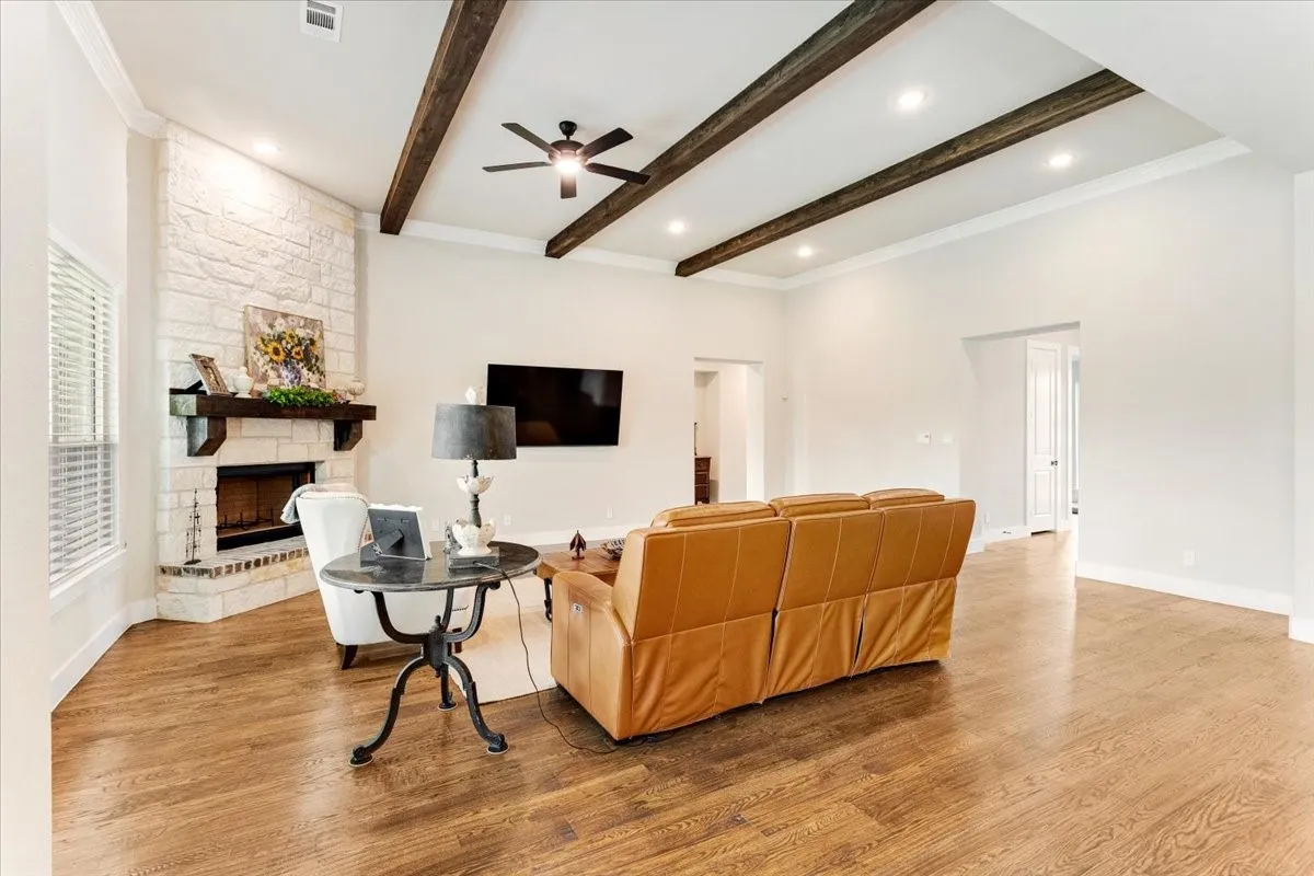 Single Family Residence For Sale in Grayson County , 1080 Julian Drive, Van Alstyne, Texas 75495, 4 Bedroom, 3 Bathroom, 3 Garage spaces, 3,030 Sqft, built in 2025, mls#21300509, Real Estate Agent in Van Alstyne, Homes For Sale in Grayson county, Homes For Sale in Van Alstyne, Realtor in Van Alstyne Texas, Real Estate Brokerage Independent Realty Texas, Luminita Cordes Realtor