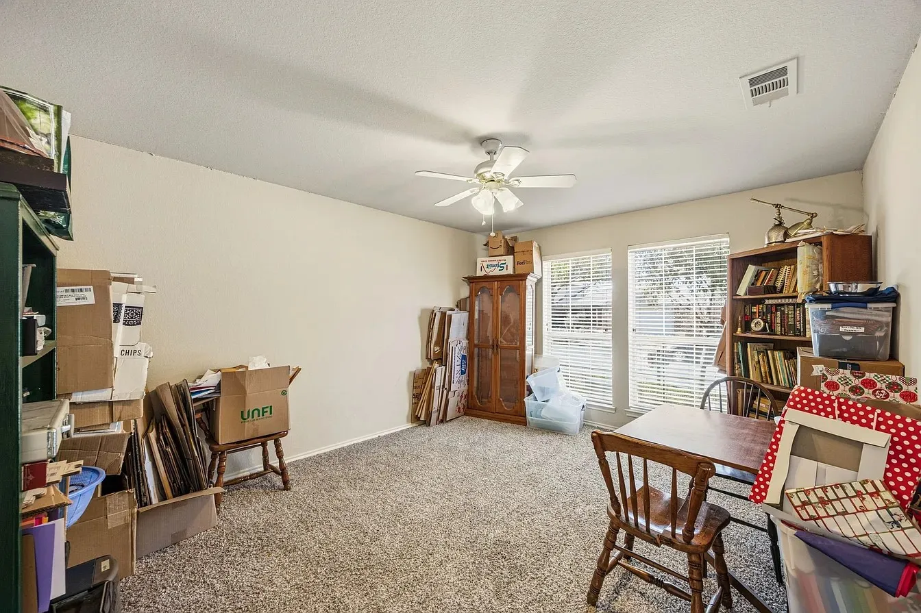 Single Family Residence For Rent in Tarrant County , 13224 Berrywood Trail, Fort Worth, Texas 76244, 5 Bedroom, 3 Bathroom, 2 Garage spaces, 3,092 Sqft, built in 2003, mls#21305823, Real Estate Agent in Fort Worth, Homes For Rent in Tarrant county, Homes For Rent in Fort Worth, Realtor in Fort Worth Texas, Real Estate Brokerage Independent Realty Texas, Luminita Cordes Realtor