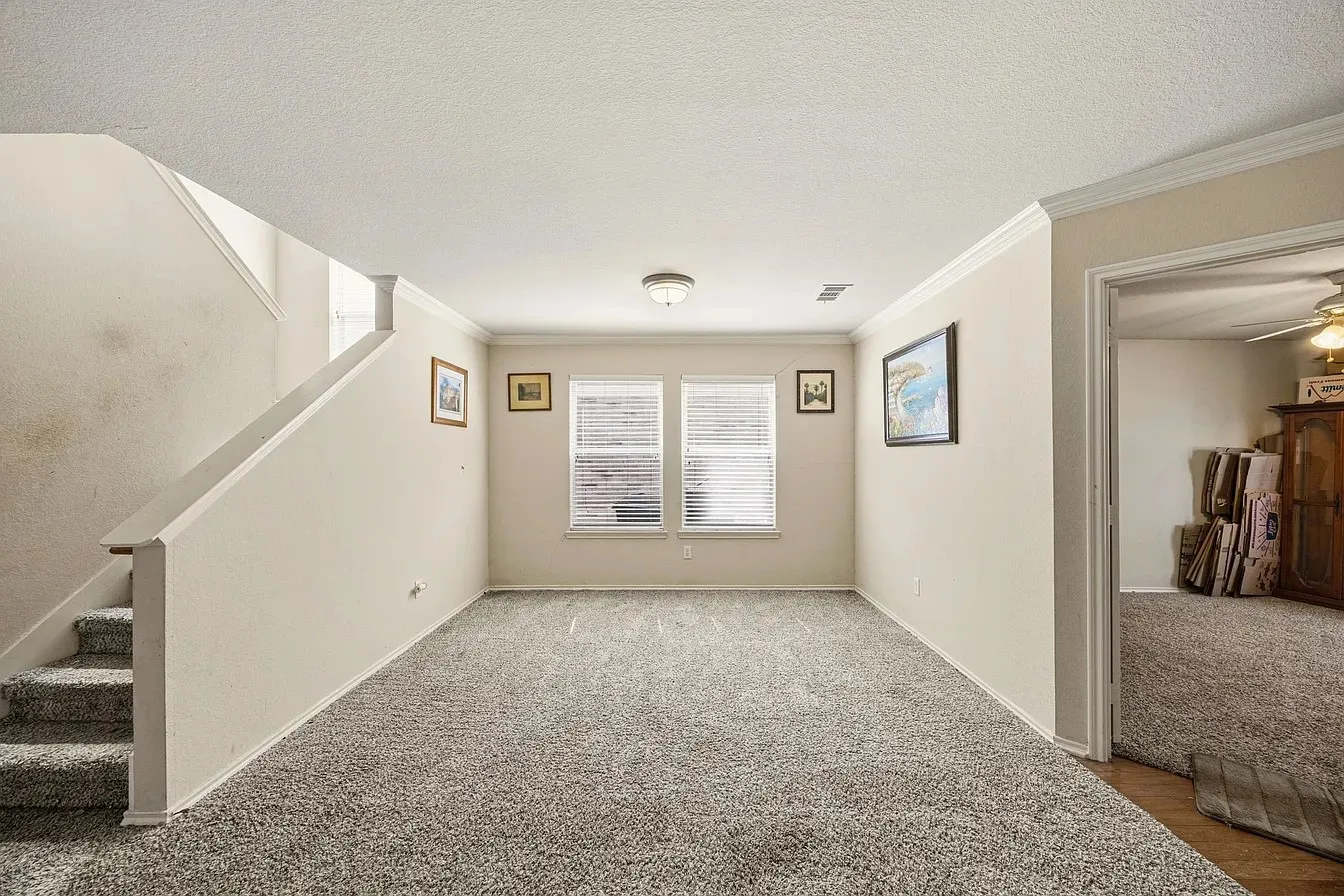 Single Family Residence For Rent in Tarrant County , 13224 Berrywood Trail, Fort Worth, Texas 76244, 5 Bedroom, 3 Bathroom, 2 Garage spaces, 3,092 Sqft, built in 2003, mls#21305823, Real Estate Agent in Fort Worth, Homes For Rent in Tarrant county, Homes For Rent in Fort Worth, Realtor in Fort Worth Texas, Real Estate Brokerage Independent Realty Texas, Luminita Cordes Realtor