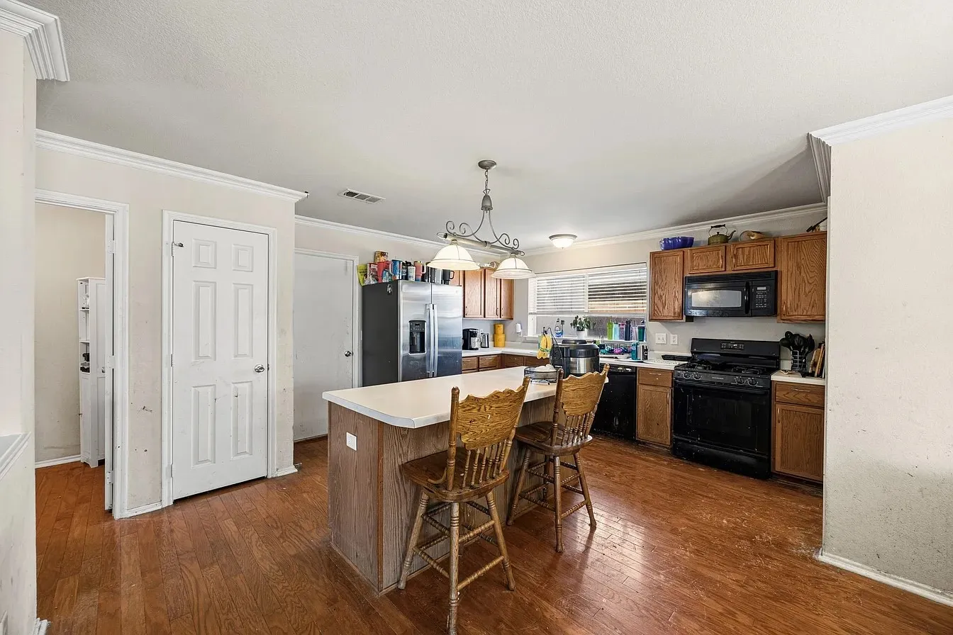Single Family Residence For Rent in Tarrant County , 13224 Berrywood Trail, Fort Worth, Texas 76244, 5 Bedroom, 3 Bathroom, 2 Garage spaces, 3,092 Sqft, built in 2003, mls#21305823, Real Estate Agent in Fort Worth, Homes For Rent in Tarrant county, Homes For Rent in Fort Worth, Realtor in Fort Worth Texas, Real Estate Brokerage Independent Realty Texas, Luminita Cordes Realtor