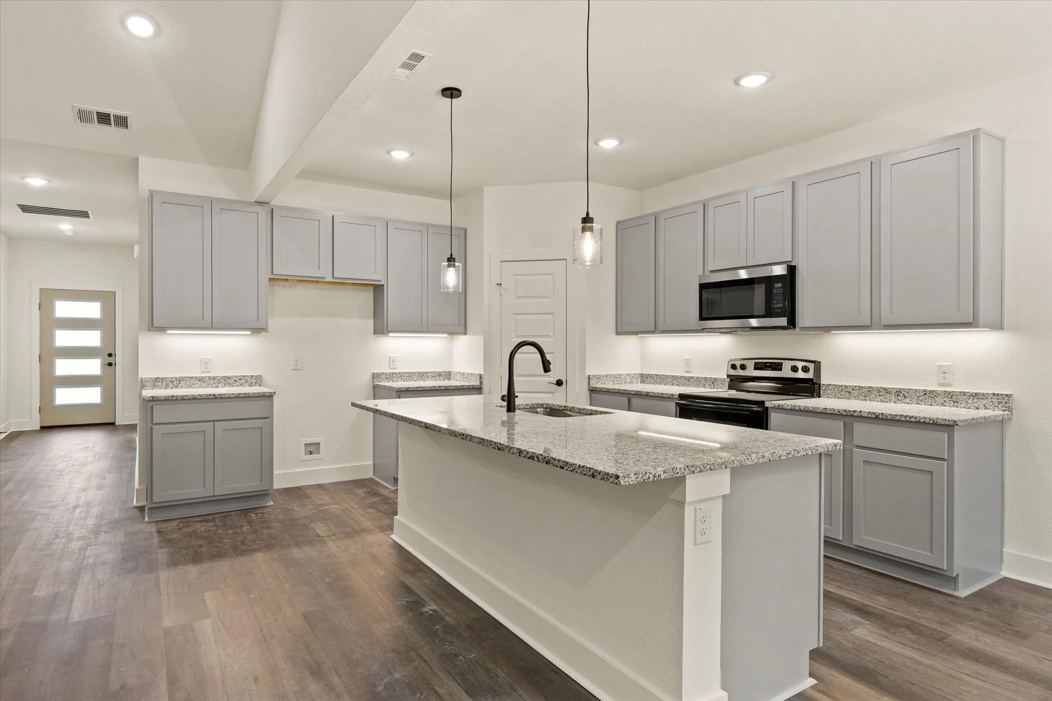 Single Family Residence For Sale in Hood County , 469 Peace Lily Way, Tolar, Texas 76476, 3 Bedroom, 2 Bathroom, 2 Garage spaces, 1,501 Sqft, built in 2026, mls#21304884, Real Estate Agent in Tolar, Homes For Sale in Hood county, Homes For Sale in Tolar, Realtor in Tolar Texas, Real Estate Brokerage Independent Realty Texas, Luminita Cordes Realtor