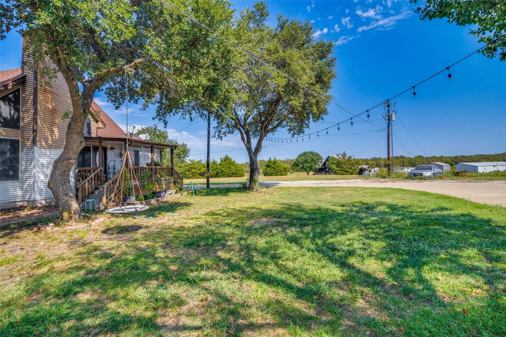 Single Family Residence For Rent in Kaufman County , 17700 Fm 548, Forney, Texas 75126, 4 Bedroom, 3 Bathroom, 3 Garage spaces, 2,603 Sqft, built in 1985, mls#21278852, Real Estate Agent in Forney, Homes For Rent in Kaufman county, Homes For Rent in Forney, Realtor in Forney Texas, Real Estate Brokerage Independent Realty Texas, Luminita Cordes Realtor