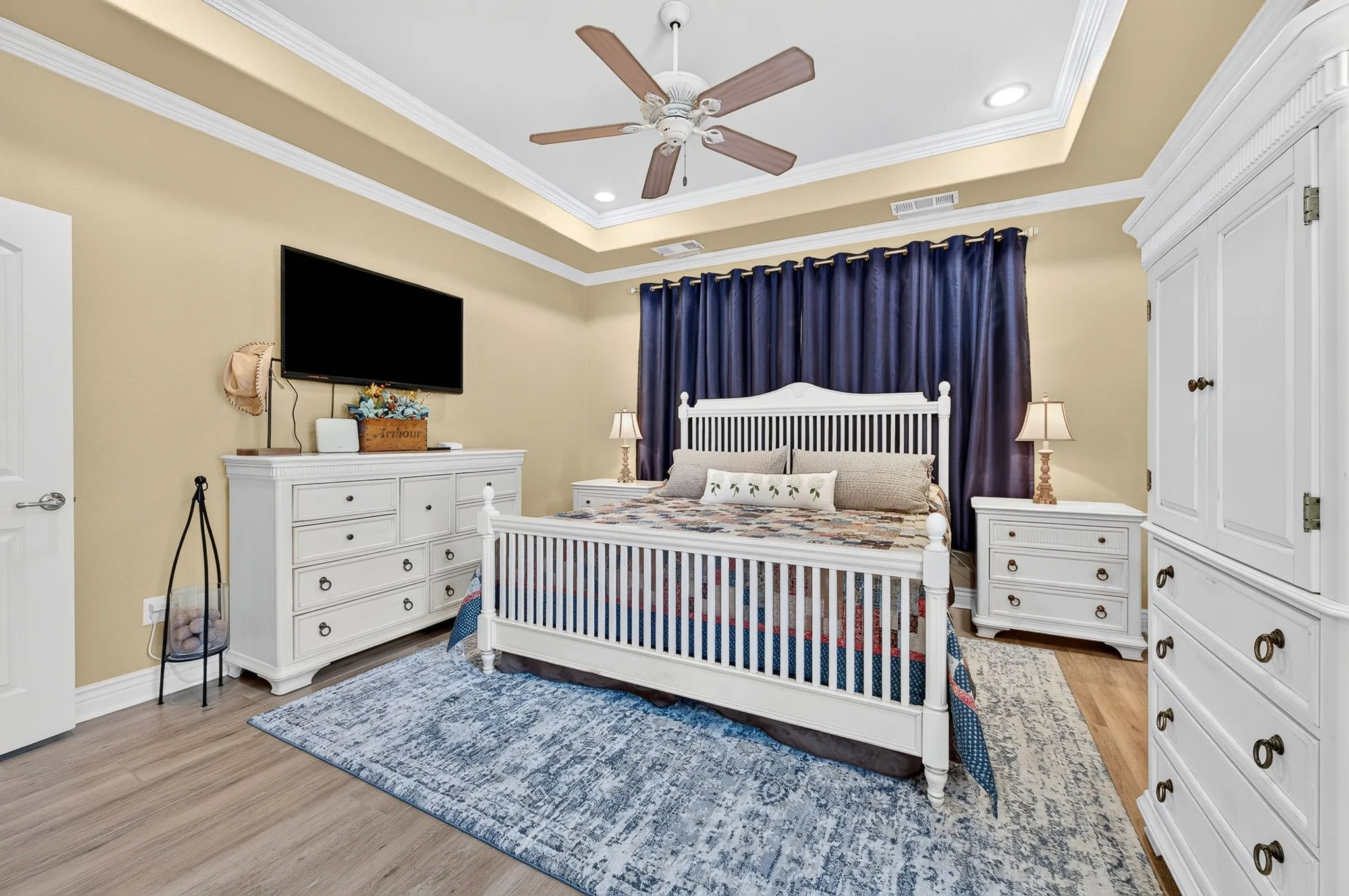 Single Family Residence For Sale in Denton County , 8108 Sanderling Drive, Denton, Texas 76207, 2 Bedroom, 3 Bathroom, 2 Garage spaces, 2,045 Sqft, built in 2018, mls#21305345, Real Estate Agent in Denton, Homes For Sale in Denton county, Homes For Sale in Denton, Realtor in Denton Texas, Real Estate Brokerage Independent Realty Texas, Luminita Cordes Realtor