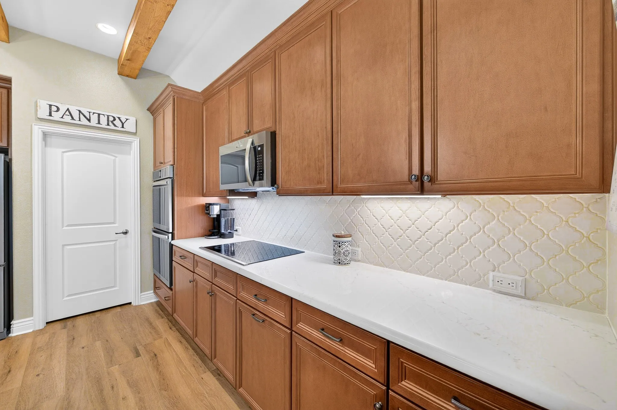 Single Family Residence For Sale in Denton County , 8108 Sanderling Drive, Denton, Texas 76207, 2 Bedroom, 3 Bathroom, 2 Garage spaces, 2,045 Sqft, built in 2018, mls#21305345, Real Estate Agent in Denton, Homes For Sale in Denton county, Homes For Sale in Denton, Realtor in Denton Texas, Real Estate Brokerage Independent Realty Texas, Luminita Cordes Realtor