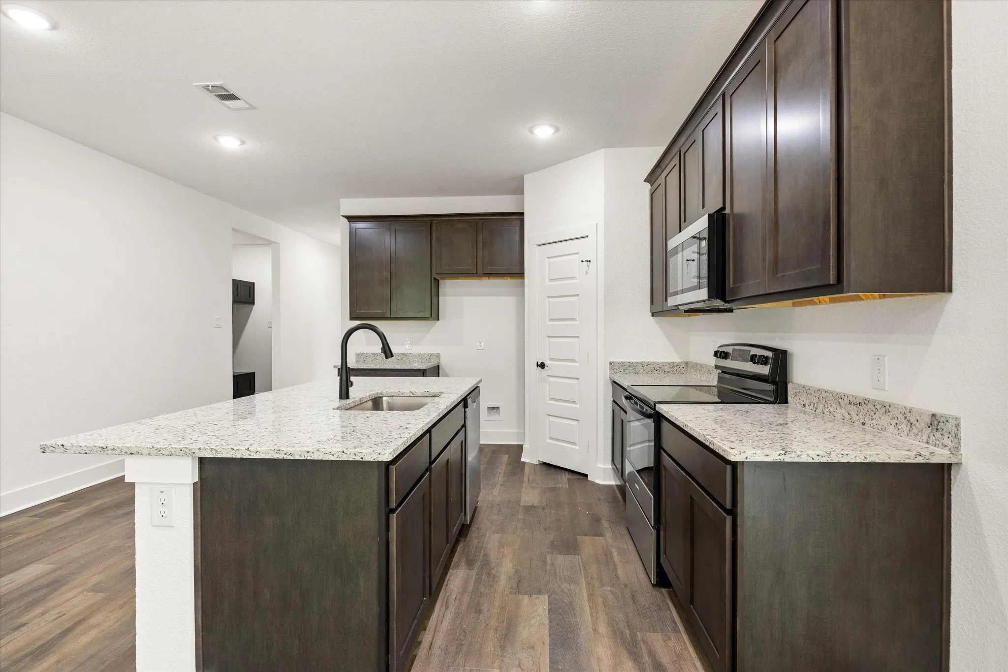 Single Family Residence For Sale in Hood County , 465 Peace Lily Way, Tolar, Texas 76476, 4 Bedroom, 3 Bathroom, 2 Garage spaces, 1,657 Sqft, built in 2026, mls#21304430, Real Estate Agent in Tolar, Homes For Sale in Hood county, Homes For Sale in Tolar, Realtor in Tolar Texas, Real Estate Brokerage Independent Realty Texas, Luminita Cordes Realtor