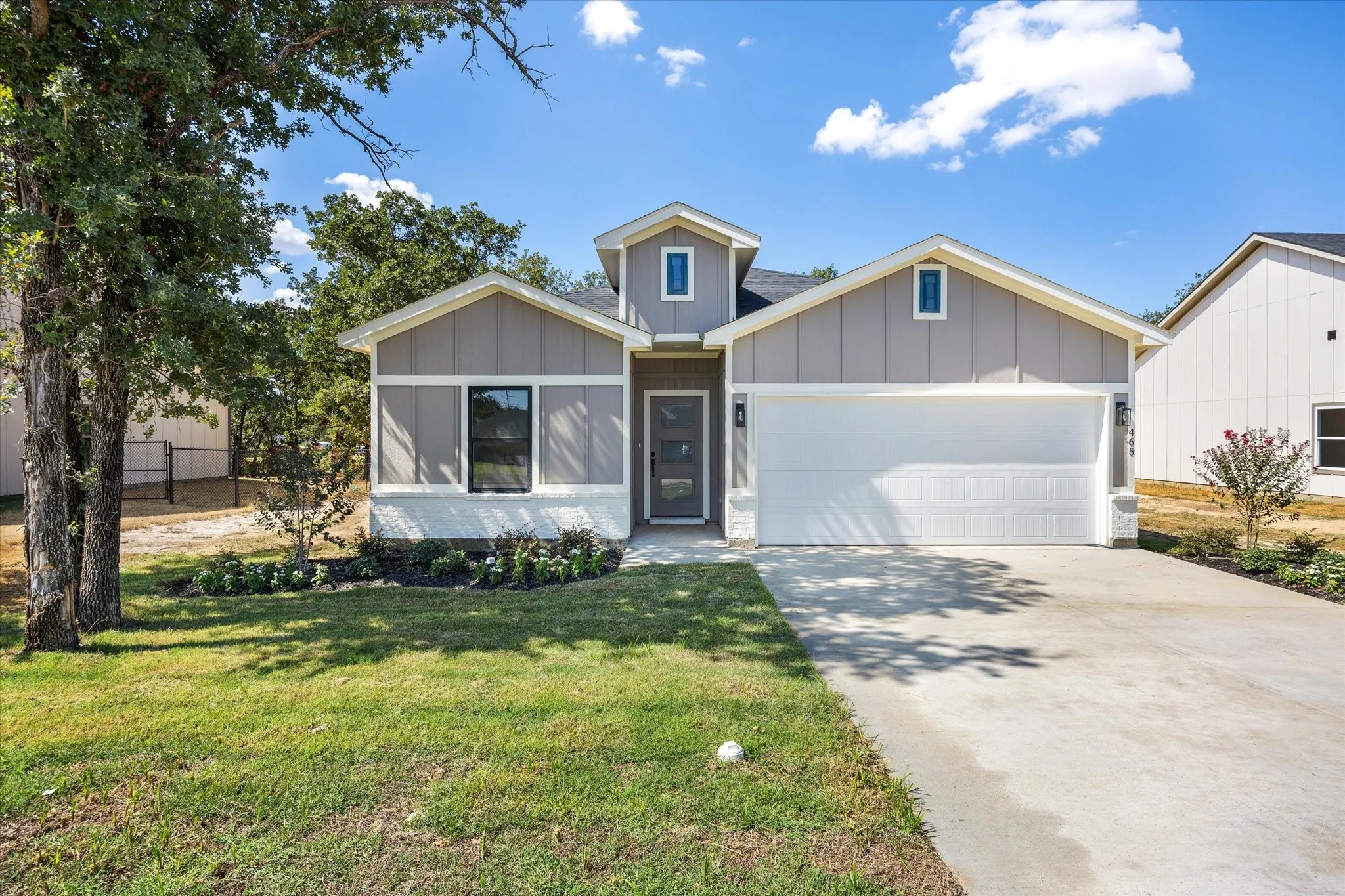 Single Family Residence For Sale in Hood County , 465 Peace Lily Way, Tolar, Texas 76476, 4 Bedroom, 3 Bathroom, 2 Garage spaces, 1,657 Sqft, built in 2026, mls#21304430, Real Estate Agent in Tolar, Homes For Sale in Hood county, Homes For Sale in Tolar, Realtor in Tolar Texas, Real Estate Brokerage Independent Realty Texas, Luminita Cordes Realtor