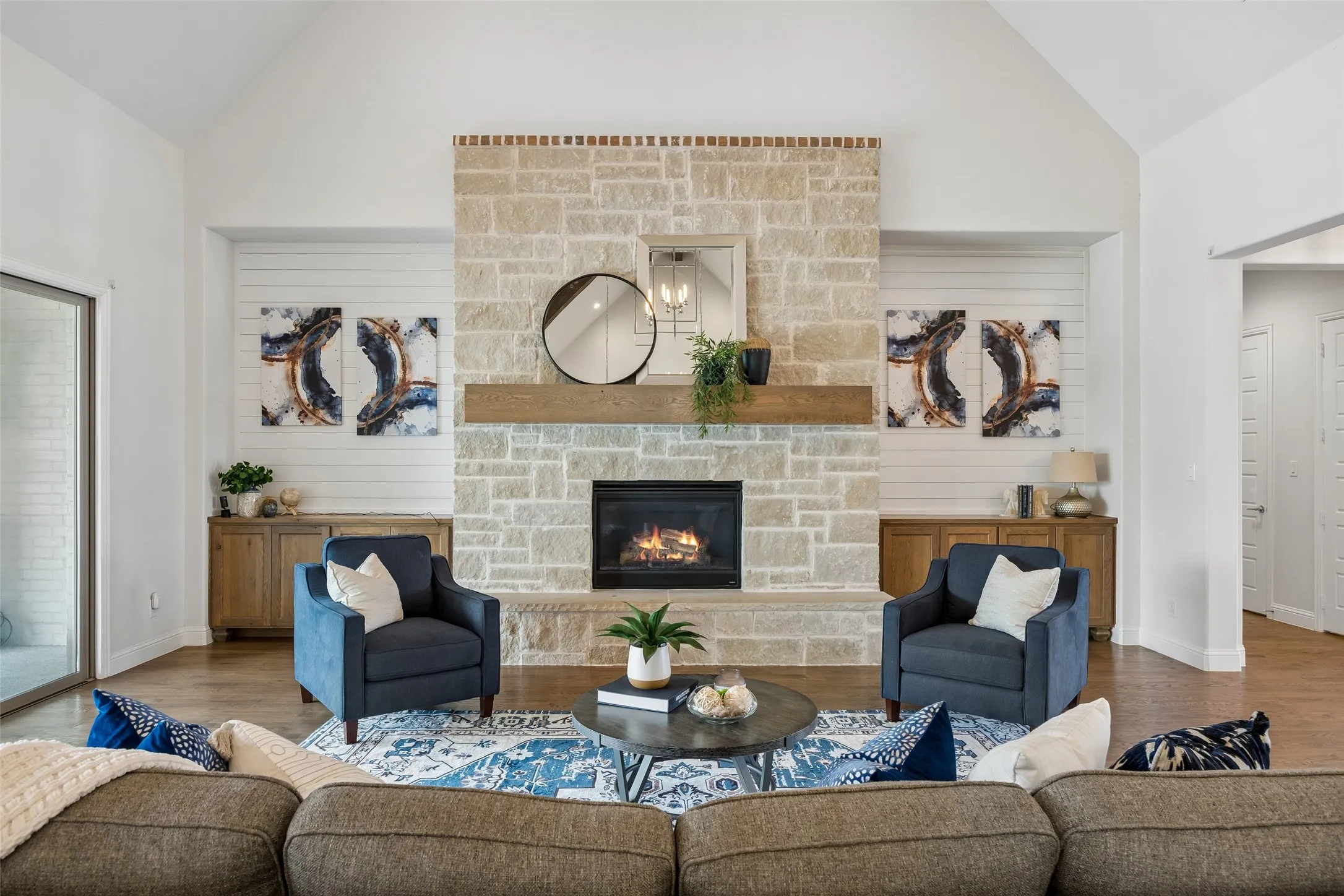 Single Family Residence For Sale in Collin County , 6300 Warwick Way, Parker, Texas 75002, 7 Bedroom, 8 Bathroom, 5 Garage spaces, 6,135 Sqft, built in 2017, mls#21292276, Real Estate Agent in Parker, Homes For Sale in Collin county, Homes For Sale in Parker, Realtor in Parker Texas, Real Estate Brokerage Independent Realty Texas, Luminita Cordes Realtor