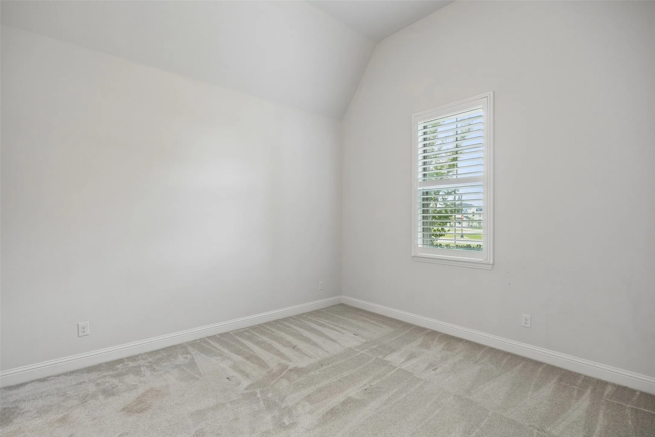 Single Family Residence For Sale in Collin County , 6300 Warwick Way, Parker, Texas 75002, 7 Bedroom, 8 Bathroom, 5 Garage spaces, 6,135 Sqft, built in 2017, mls#21292276, Real Estate Agent in Parker, Homes For Sale in Collin county, Homes For Sale in Parker, Realtor in Parker Texas, Real Estate Brokerage Independent Realty Texas, Luminita Cordes Realtor