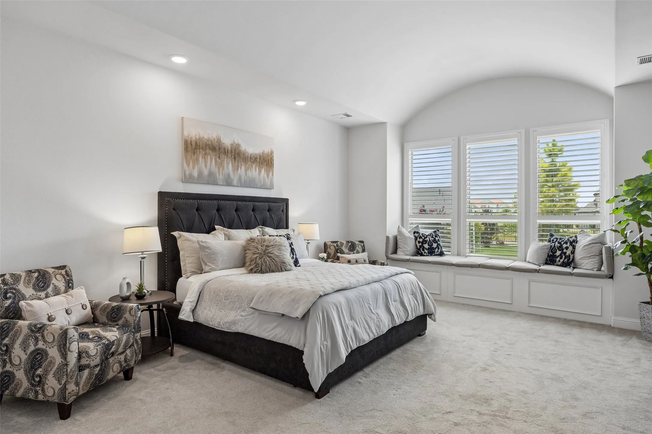 Single Family Residence For Sale in Collin County , 6300 Warwick Way, Parker, Texas 75002, 7 Bedroom, 8 Bathroom, 5 Garage spaces, 6,135 Sqft, built in 2017, mls#21292276, Real Estate Agent in Parker, Homes For Sale in Collin county, Homes For Sale in Parker, Realtor in Parker Texas, Real Estate Brokerage Independent Realty Texas, Luminita Cordes Realtor