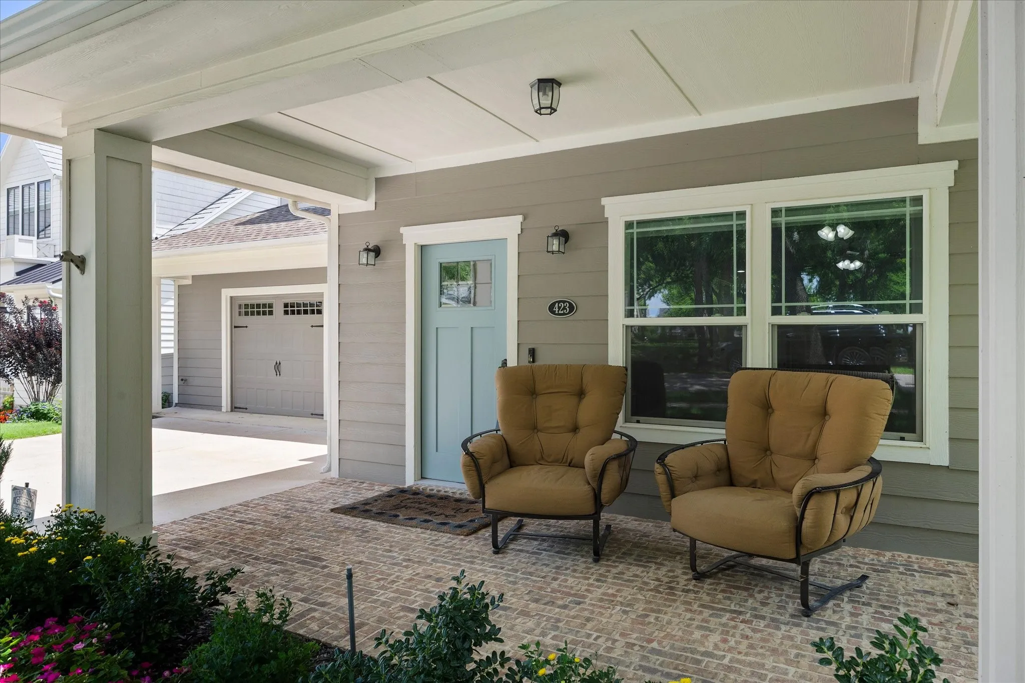 Single Family Residence For Sale in Rockwall County , 423 Jordan Farm Circle, Rockwall, Texas 75087, 3 Bedroom, 3 Bathroom, 2 Garage spaces, 2,610 Sqft, built in 2014, mls#21296400, Real Estate Agent in Rockwall, Homes For Sale in Rockwall county, Homes For Sale in Rockwall, Realtor in Rockwall Texas, Real Estate Brokerage Independent Realty Texas, Luminita Cordes Realtor