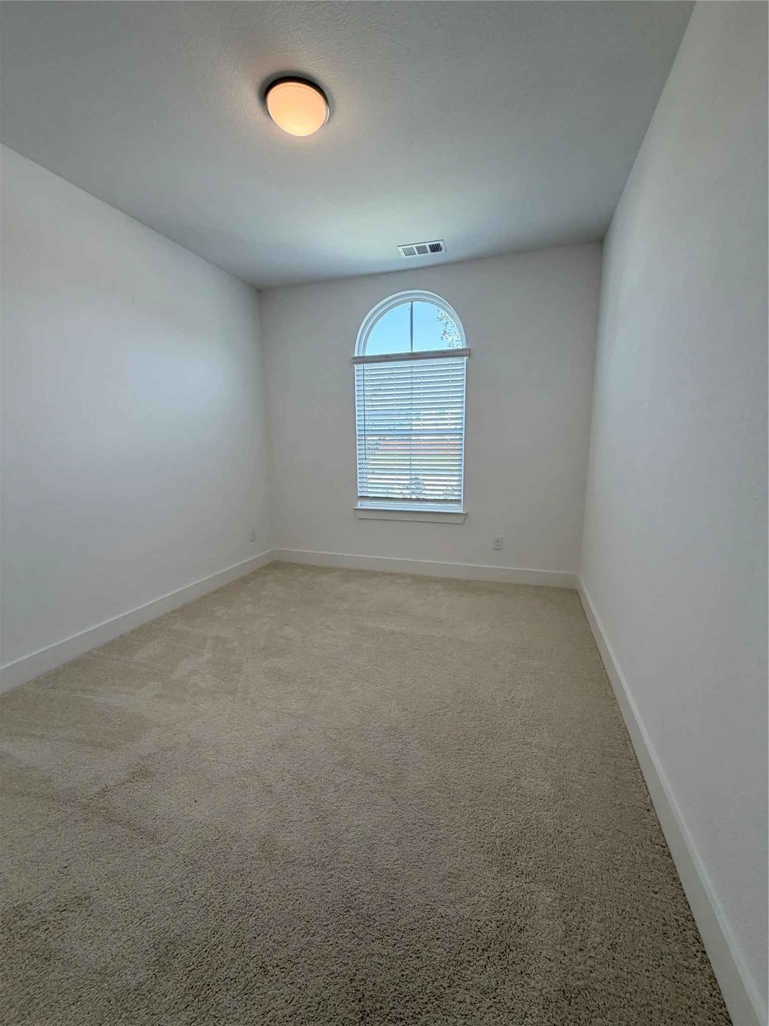 Single Family Residence For Rent in Collin County , 1404 Pintail Place, Celina, Texas 75009, 3 Bedroom, 2 Bathroom, 2 Garage spaces, 1,626 Sqft, built in 2023, mls#21305812, Real Estate Agent in Celina, Homes For Rent in Collin county, Homes For Rent in Celina, Realtor in Celina Texas, Real Estate Brokerage Independent Realty Texas, Luminita Cordes Realtor