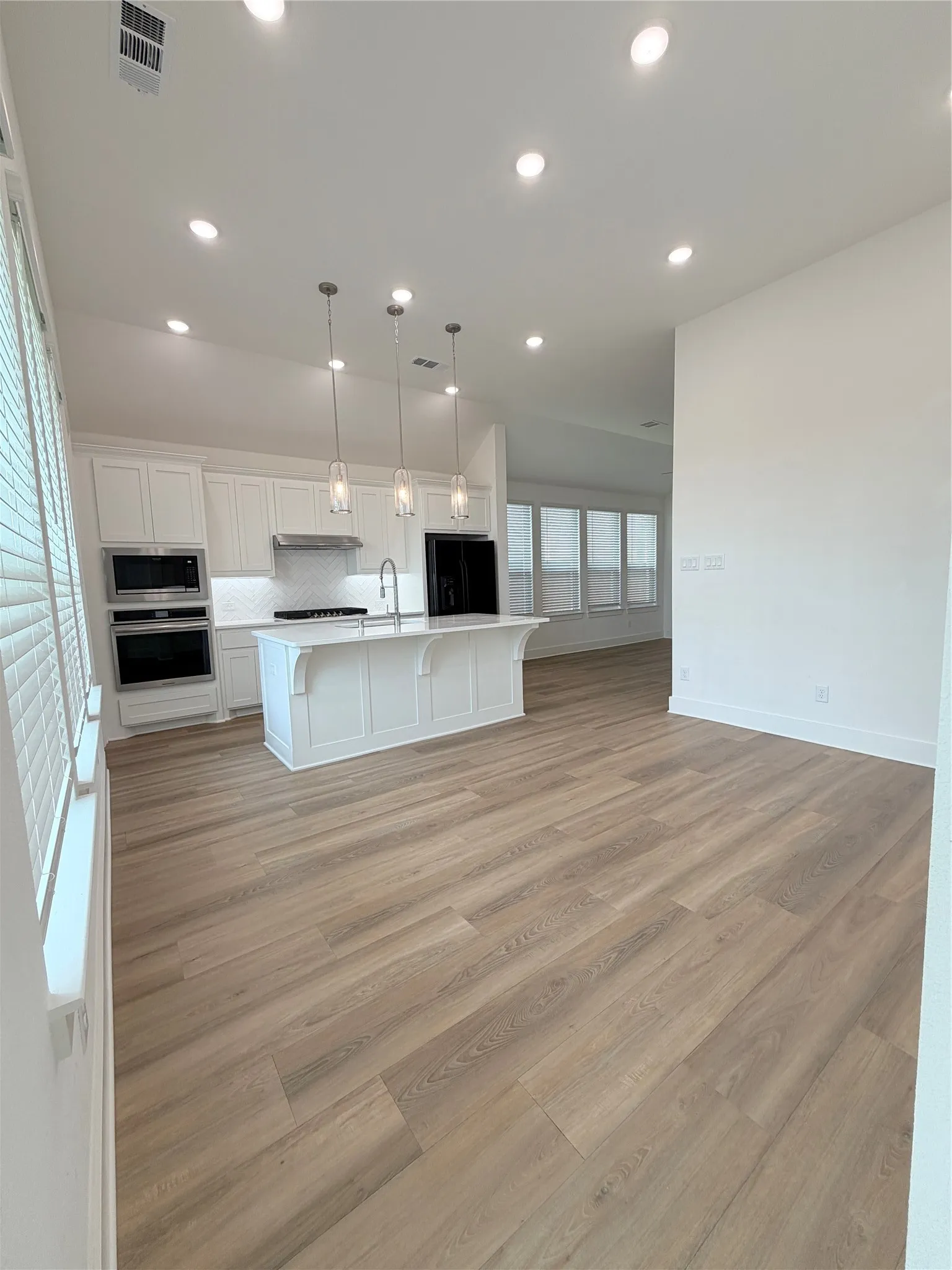 Single Family Residence For Rent in Collin County , 1404 Pintail Place, Celina, Texas 75009, 3 Bedroom, 2 Bathroom, 2 Garage spaces, 1,626 Sqft, built in 2023, mls#21305812, Real Estate Agent in Celina, Homes For Rent in Collin county, Homes For Rent in Celina, Realtor in Celina Texas, Real Estate Brokerage Independent Realty Texas, Luminita Cordes Realtor