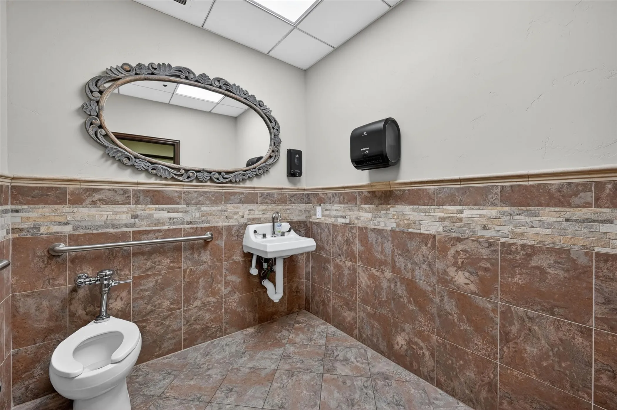 Office For Rent in Denton County , 6200 Stone Hill Farms Parkway, Flower Mound, Texas 75028, 0, 0, Garage spaces, 0 Sqft, built in 2002, mls#21305830, Real Estate Agent in Flower Mound, Homes For Rent in Denton county, Homes For Rent in Flower Mound, Realtor in Flower Mound Texas, Real Estate Brokerage Independent Realty Texas, Luminita Cordes Realtor