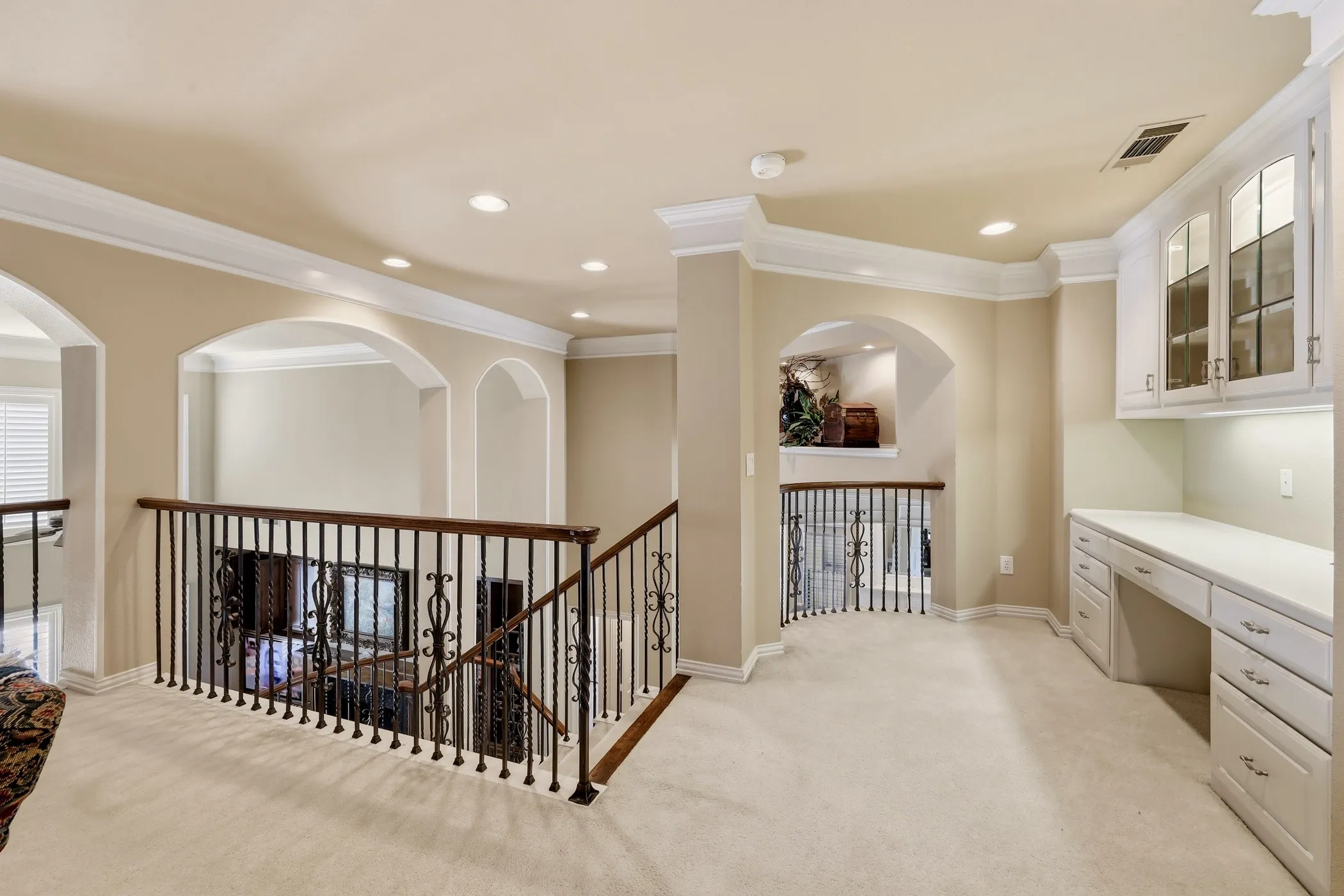 Single Family Residence For Sale in Collin County , 2708 Anders Lane, Plano, Texas 75093, 5 Bedroom, 5 Bathroom, 3 Garage spaces, 4,728 Sqft, built in 1997, mls#21305803, Real Estate Agent in Plano, Homes For Sale in Collin county, Homes For Sale in Plano, Realtor in Plano Texas, Real Estate Brokerage Independent Realty Texas, Luminita Cordes Realtor