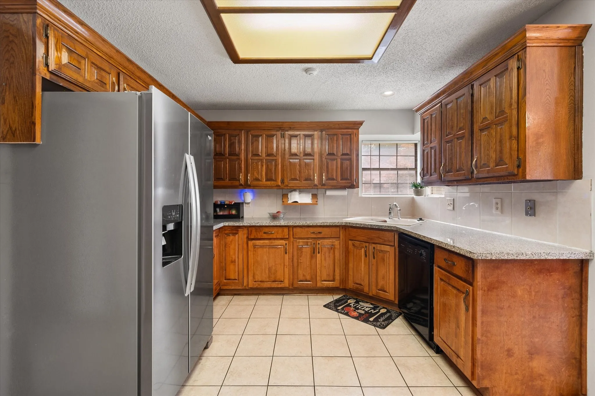 Single Family Residence For Sale in Dallas County , 919 Huntington Drive, Duncanville, Texas 75137, 3 Bedroom, 3 Bathroom, 2 Garage spaces, 2,763 Sqft, built in 1985, mls#21305310, Real Estate Agent in Duncanville, Homes For Sale in Dallas county, Homes For Sale in Duncanville, Realtor in Duncanville Texas, Real Estate Brokerage Independent Realty Texas, Luminita Cordes Realtor