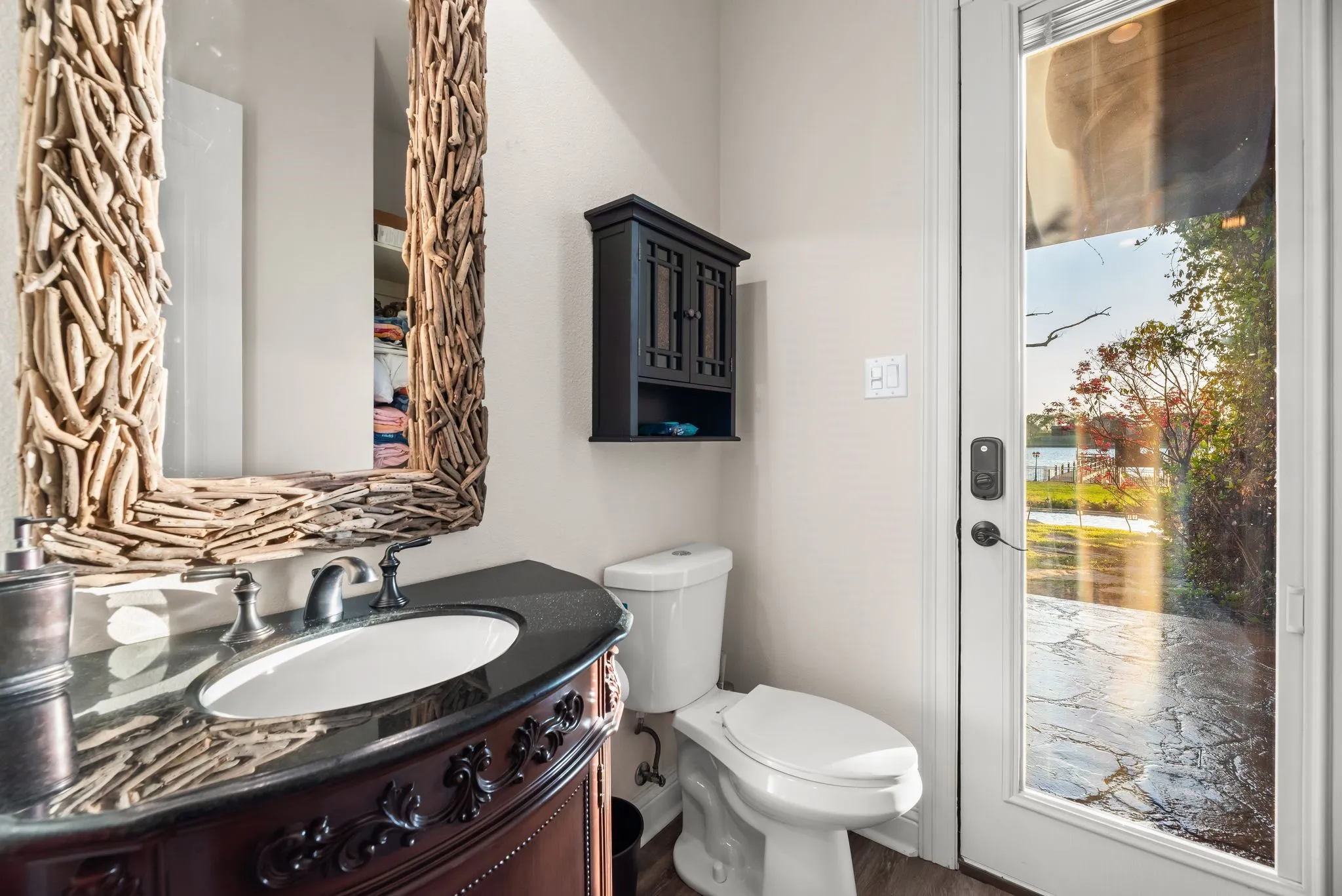 Single Family Residence For Sale in Navarro County , 146 SE County Road 2230k, Corsicana, Texas 75109, 5 Bedroom, 6 Bathroom, 3 Garage spaces, 4,005 Sqft, built in 2013, mls#21302064, Real Estate Agent in Corsicana, Homes For Sale in Navarro county, Homes For Sale in Corsicana, Realtor in Corsicana Texas, Real Estate Brokerage Independent Realty Texas, Luminita Cordes Realtor