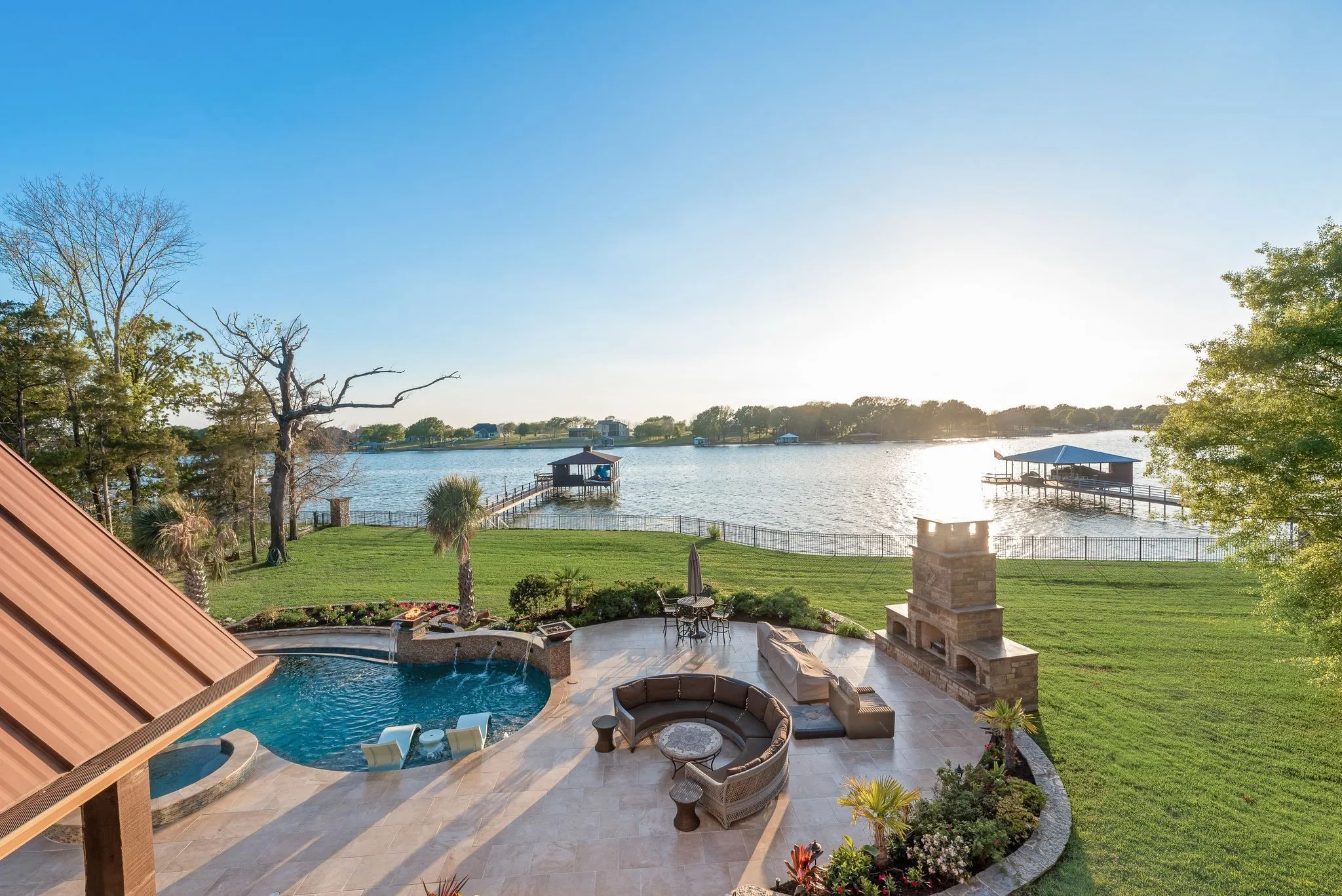 Single Family Residence For Sale in Navarro County , 146 SE County Road 2230k, Corsicana, Texas 75109, 5 Bedroom, 6 Bathroom, 3 Garage spaces, 4,005 Sqft, built in 2013, mls#21302064, Real Estate Agent in Corsicana, Homes For Sale in Navarro county, Homes For Sale in Corsicana, Realtor in Corsicana Texas, Real Estate Brokerage Independent Realty Texas, Luminita Cordes Realtor