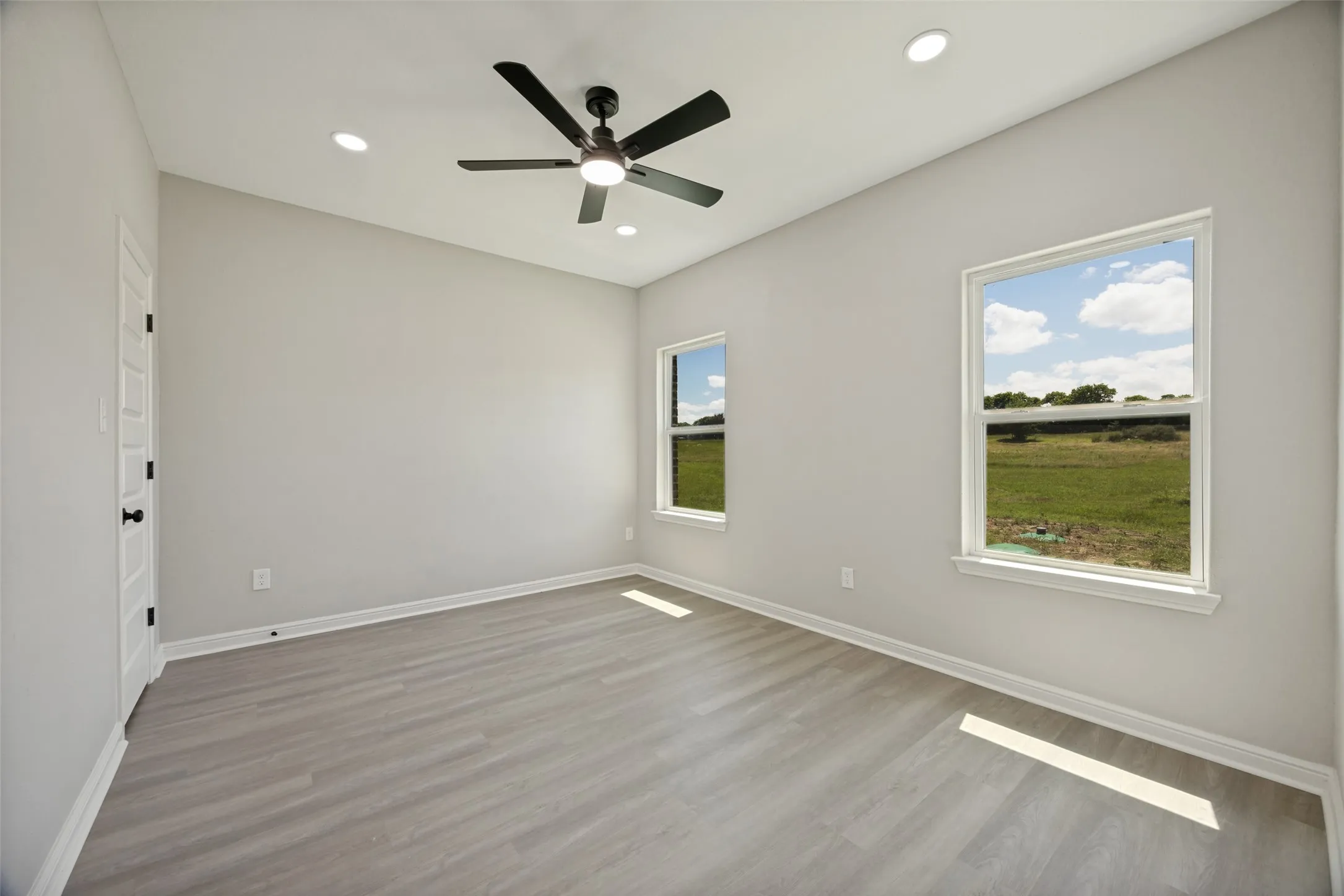 Single Family Residence For Sale in Fannin County , 1948 County Road 1255, Savoy, Texas 75479, 4 Bedroom, 2 Bathroom, 2 Garage spaces, 1,823 Sqft, built in 2025, mls#21297777, Real Estate Agent in Savoy, Homes For Sale in Fannin county, Homes For Sale in Savoy, Realtor in Savoy Texas, Real Estate Brokerage Independent Realty Texas, Luminita Cordes Realtor
