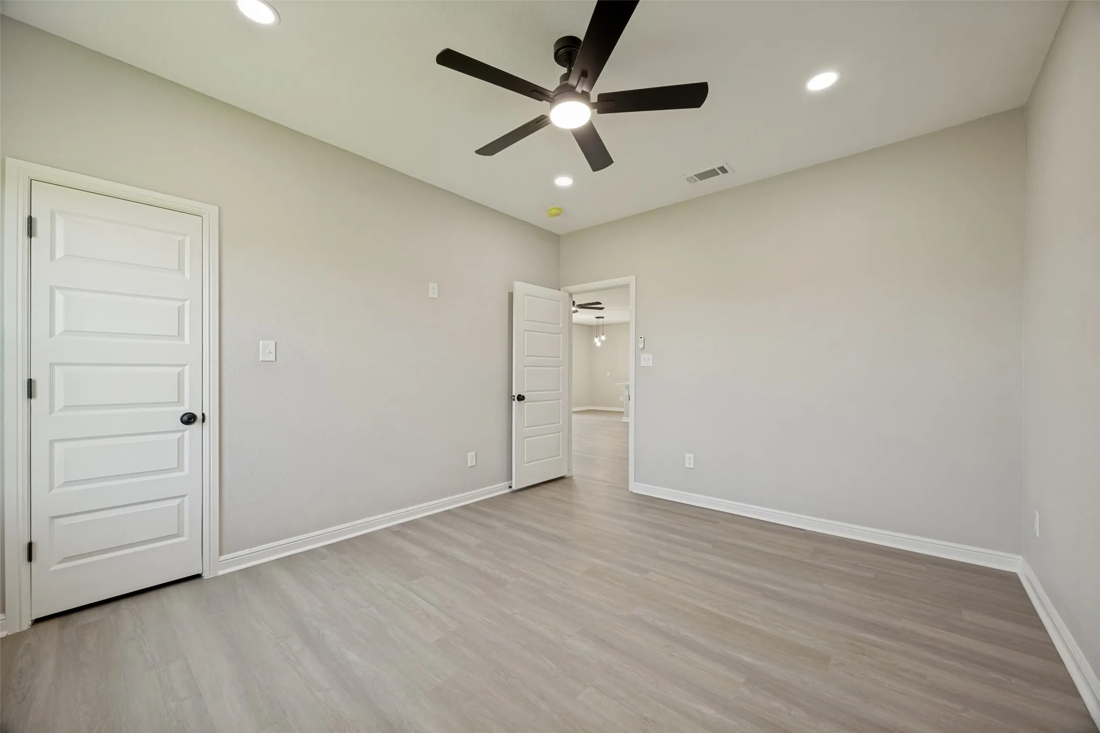 Single Family Residence For Sale in Fannin County , 1948 County Road 1255, Savoy, Texas 75479, 4 Bedroom, 2 Bathroom, 2 Garage spaces, 1,823 Sqft, built in 2025, mls#21297777, Real Estate Agent in Savoy, Homes For Sale in Fannin county, Homes For Sale in Savoy, Realtor in Savoy Texas, Real Estate Brokerage Independent Realty Texas, Luminita Cordes Realtor