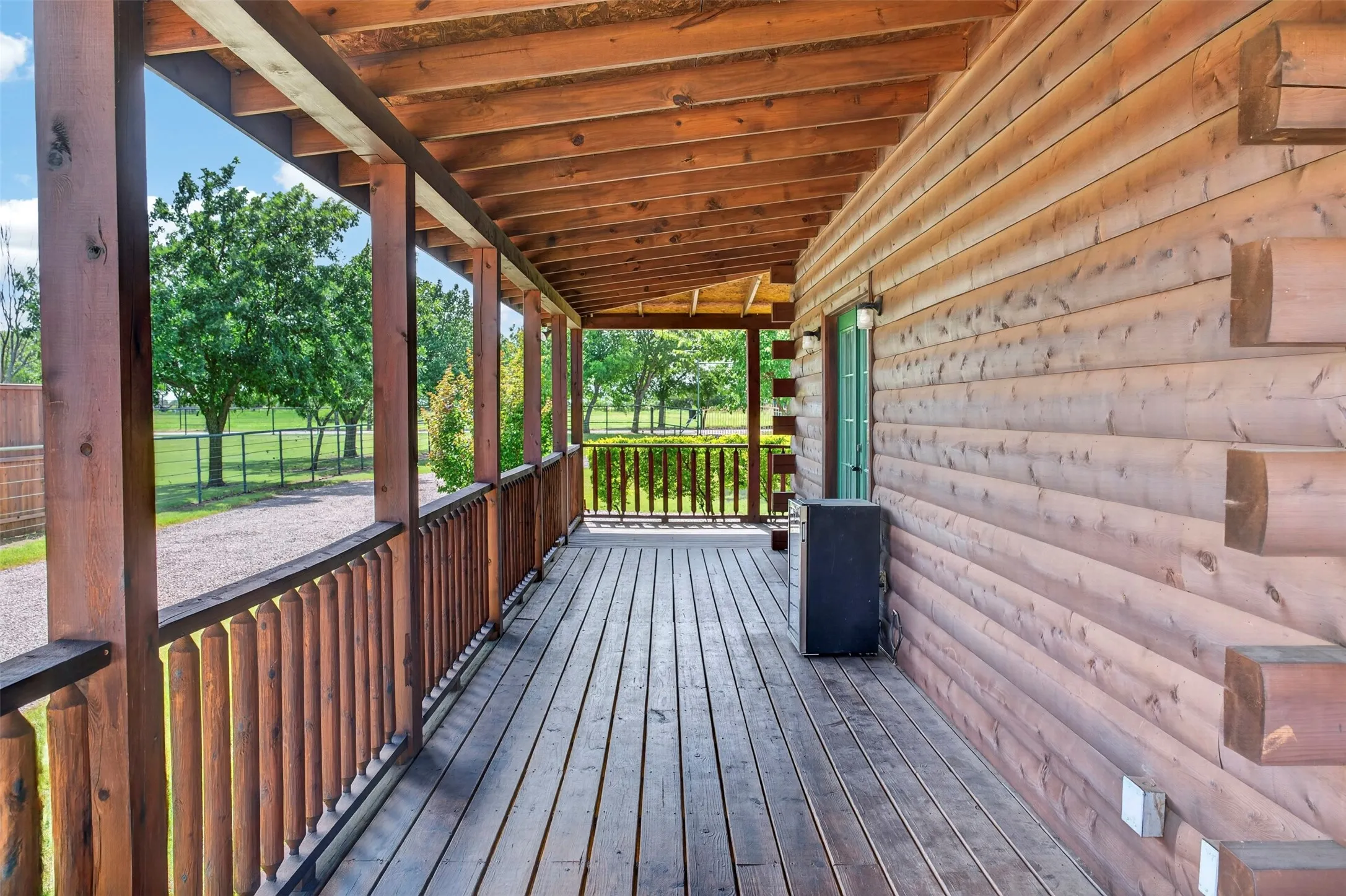Single Family Residence For Sale in Denton County , 2270 Mitchell Road, Krum, Texas 76249, 3 Bedroom, 2 Bathroom, 2 Garage spaces, 1,736 Sqft, built in 2018, mls#21299539, Real Estate Agent in Krum, Homes For Sale in Denton county, Homes For Sale in Krum, Realtor in Krum Texas, Real Estate Brokerage Independent Realty Texas, Luminita Cordes Realtor